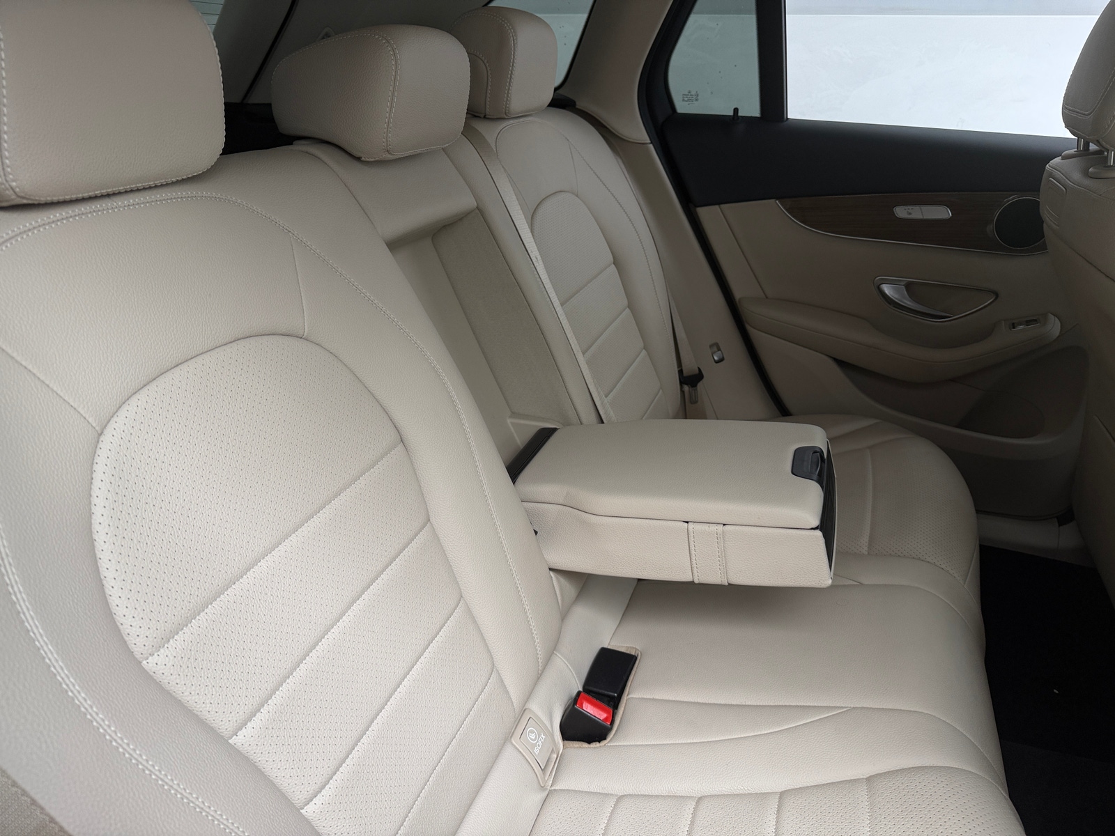 Thumbnail: 2018 Mercedes-Benz GLC - 5