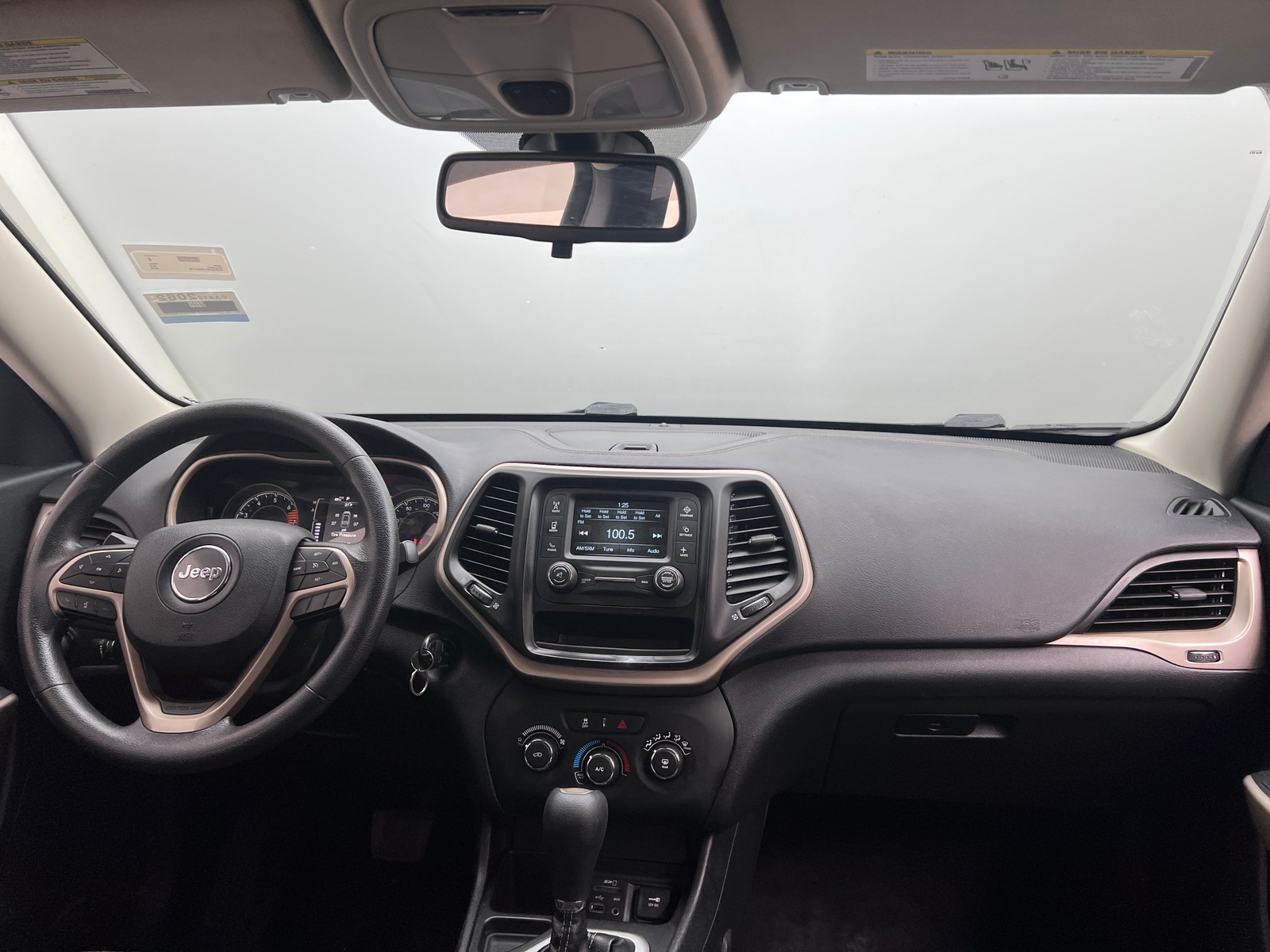 Thumbnail: 2018 Jeep Cherokee - 3