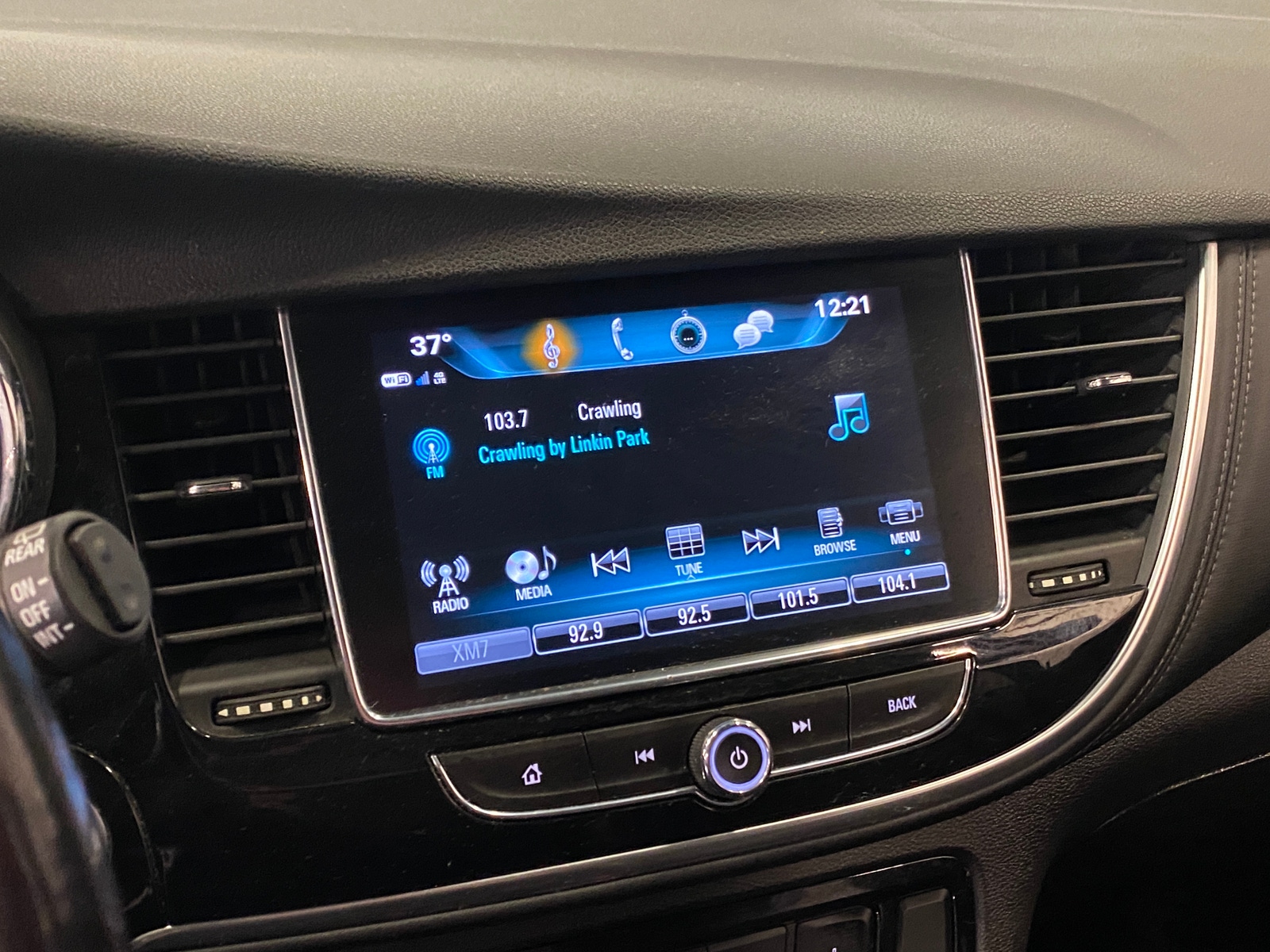 Thumbnail: 2019 Buick Encore - 3