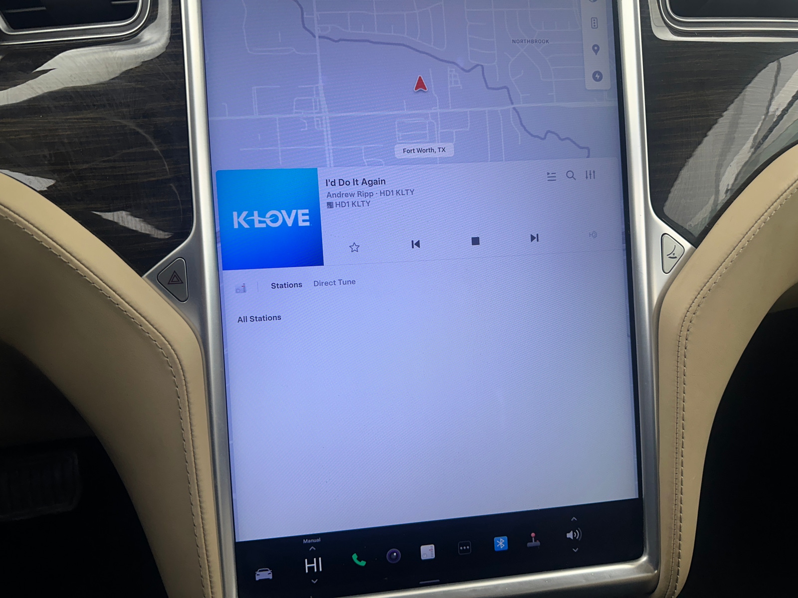 Thumbnail: 2014 Tesla Model S - 3