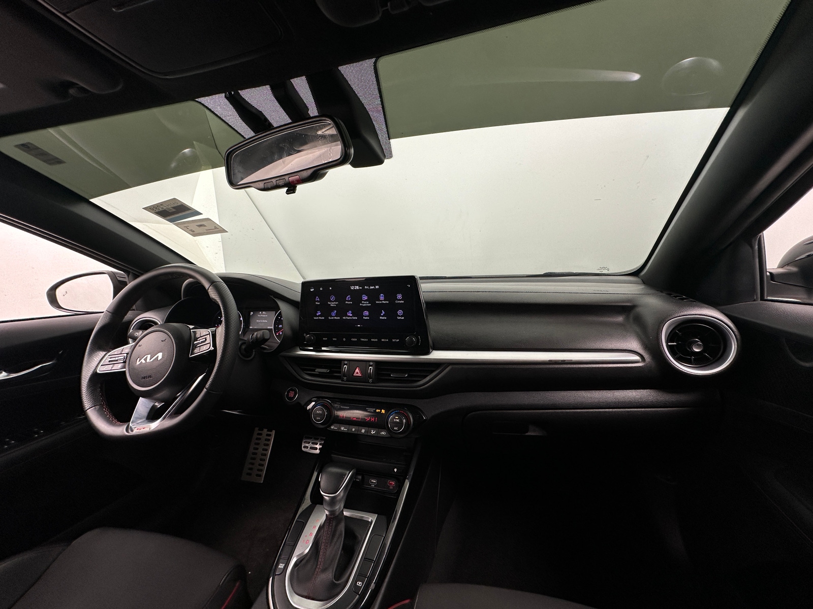 Thumbnail: 2023 Kia Forte - 3