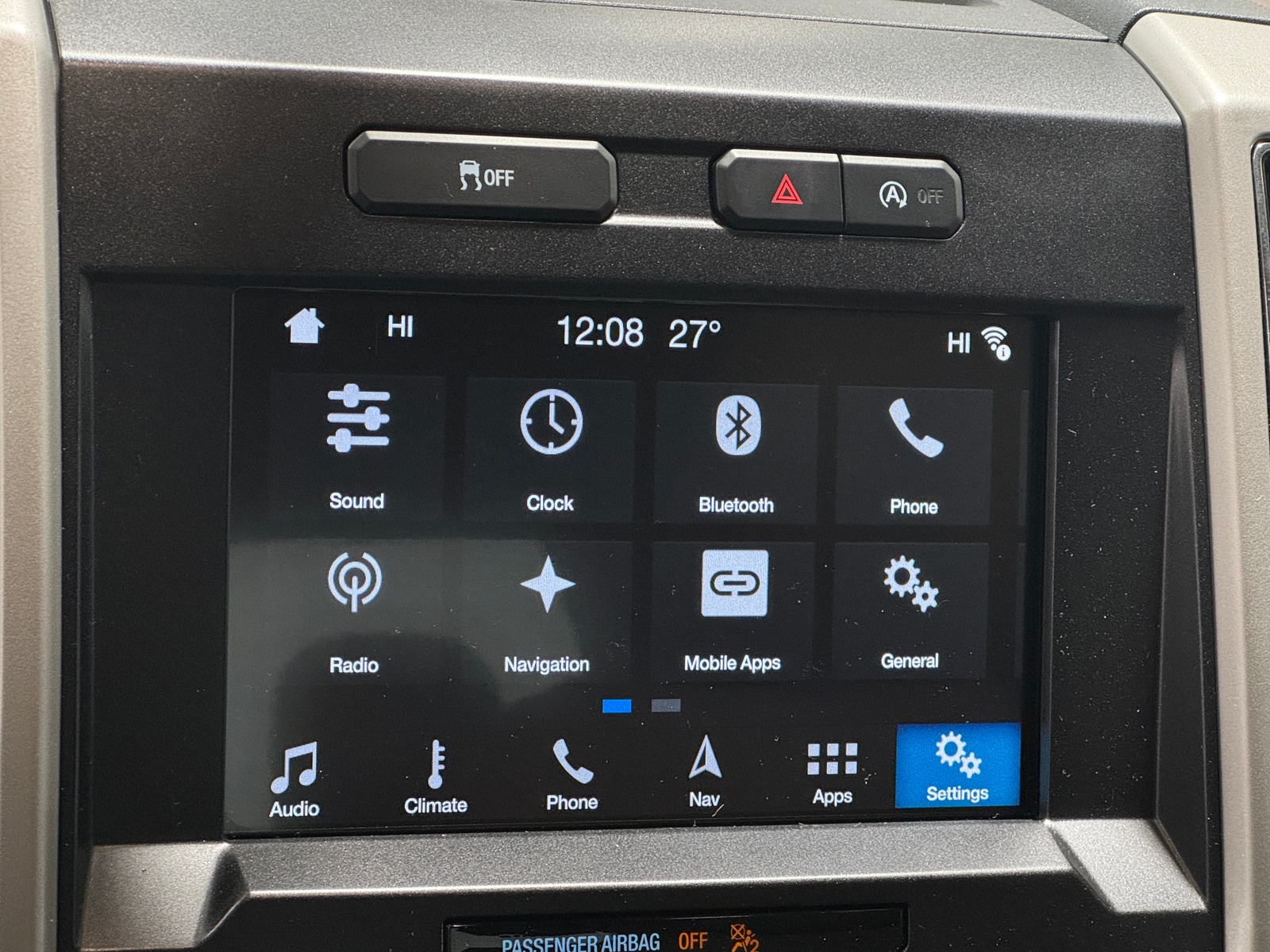 Thumbnail: 2018 Ford Econoline - 3