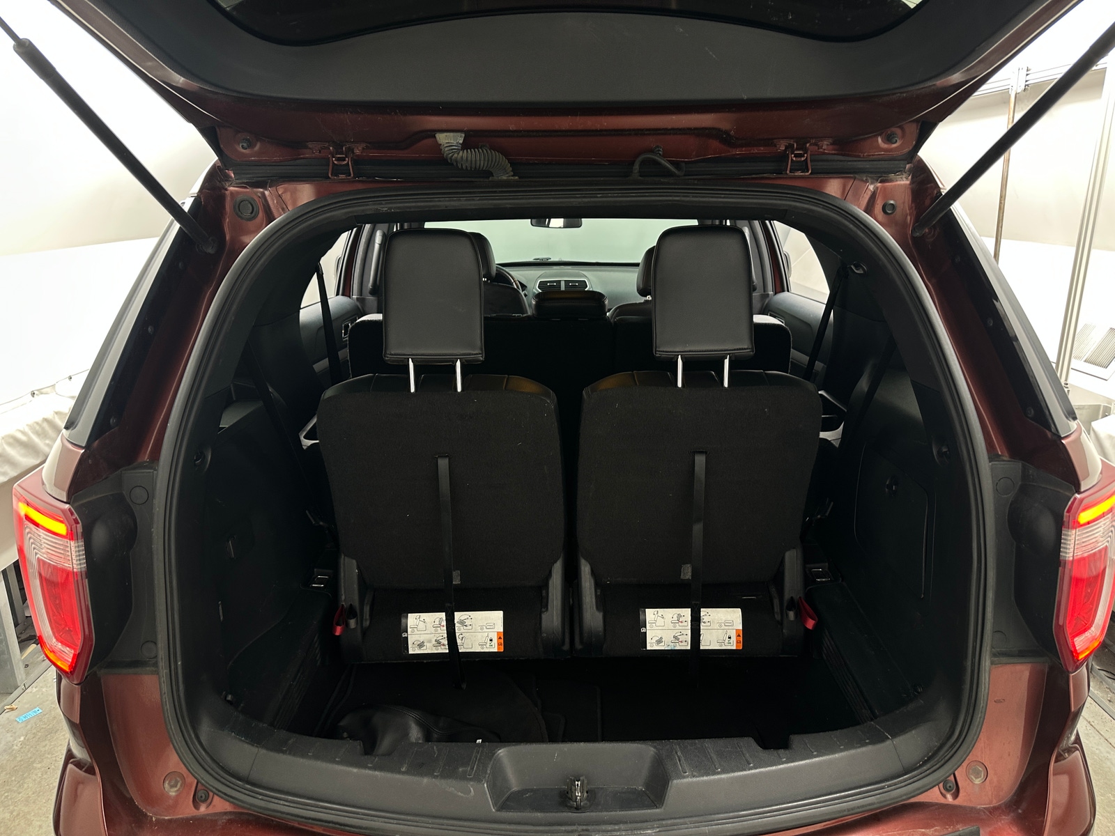 Thumbnail: 2016 Ford Explorer - 6