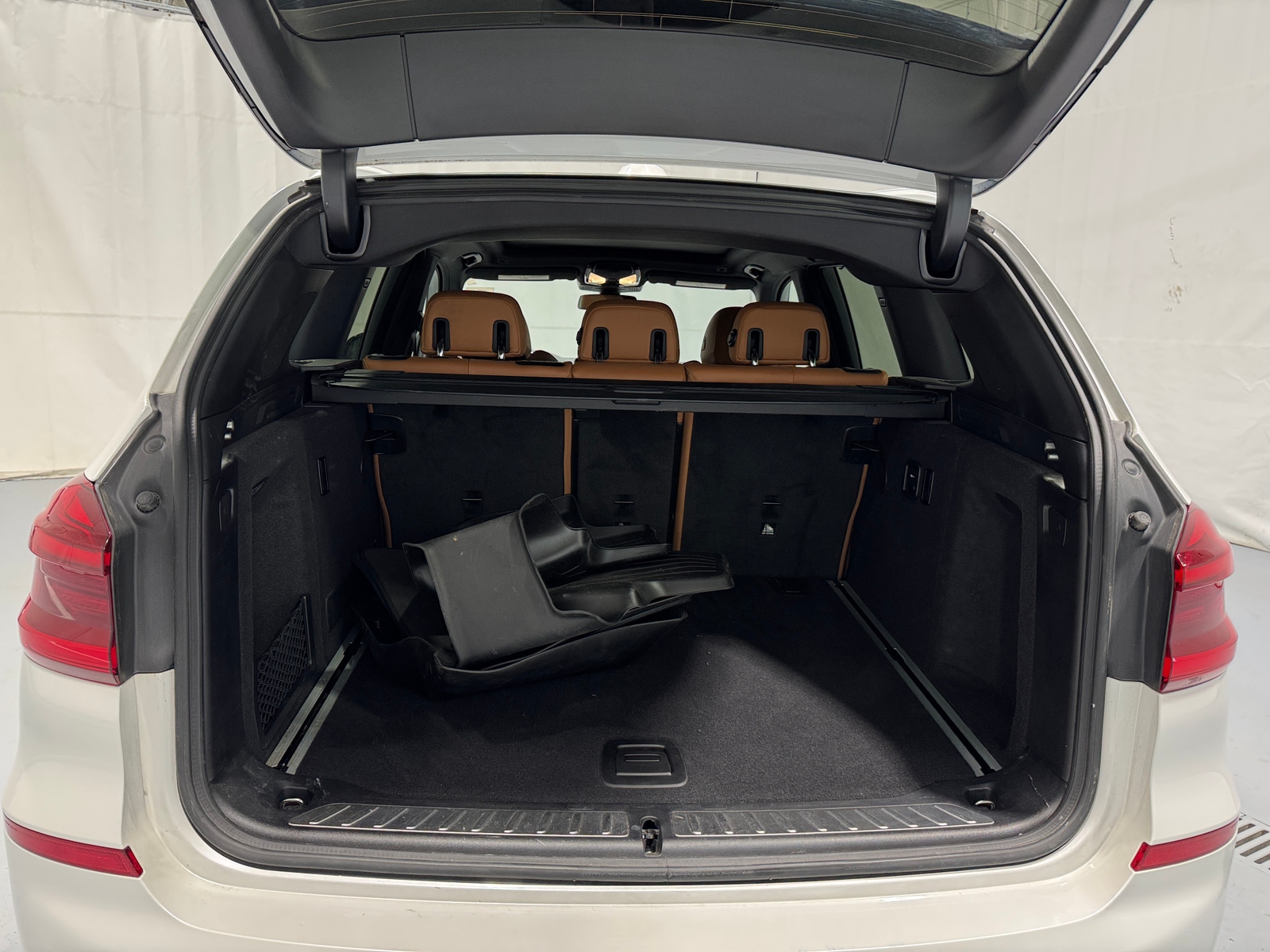 Thumbnail: 2021 BMW X3 - 6