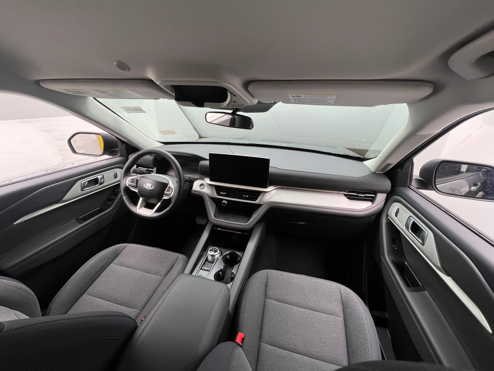 Thumbnail: 2025 Ford Explorer - 3