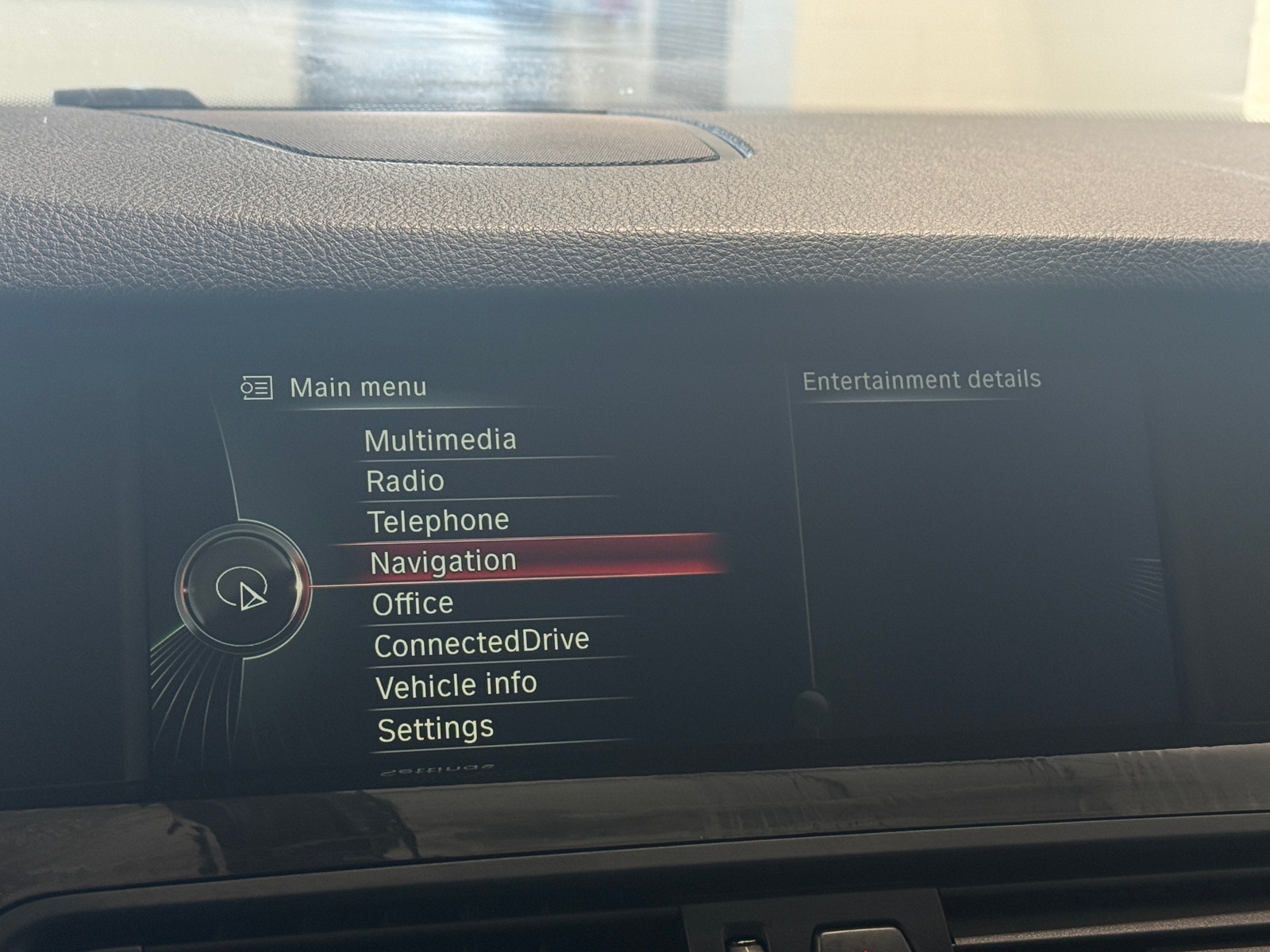 Thumbnail: 2013 BMW 5 Series - 3