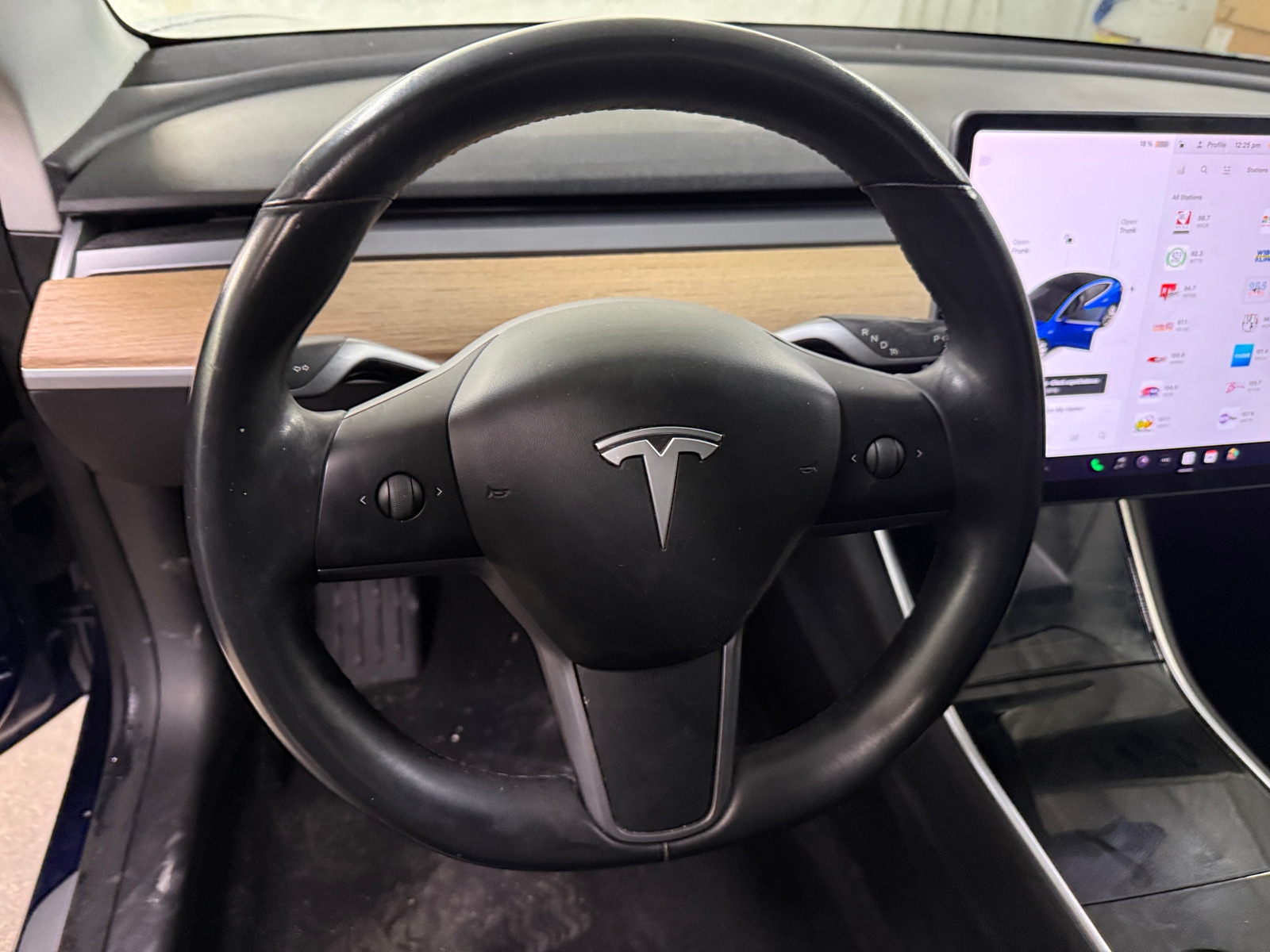 Thumbnail: 2018 Tesla Model 3 - 4
