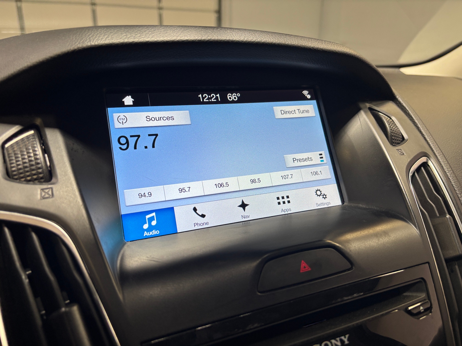 Thumbnail: 2017 Ford Focus - 3