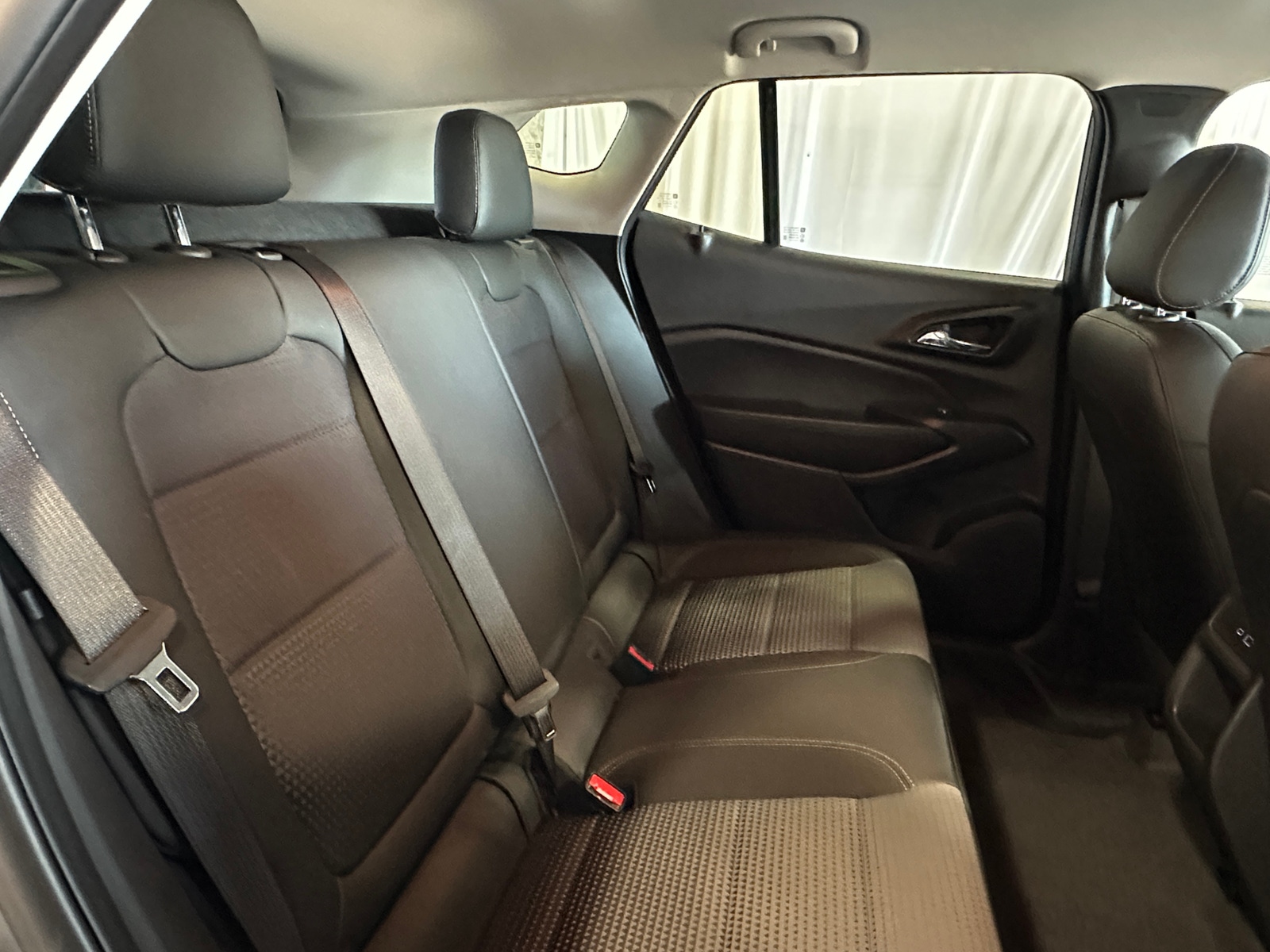 Thumbnail: 2025 Chevrolet Trax - 6