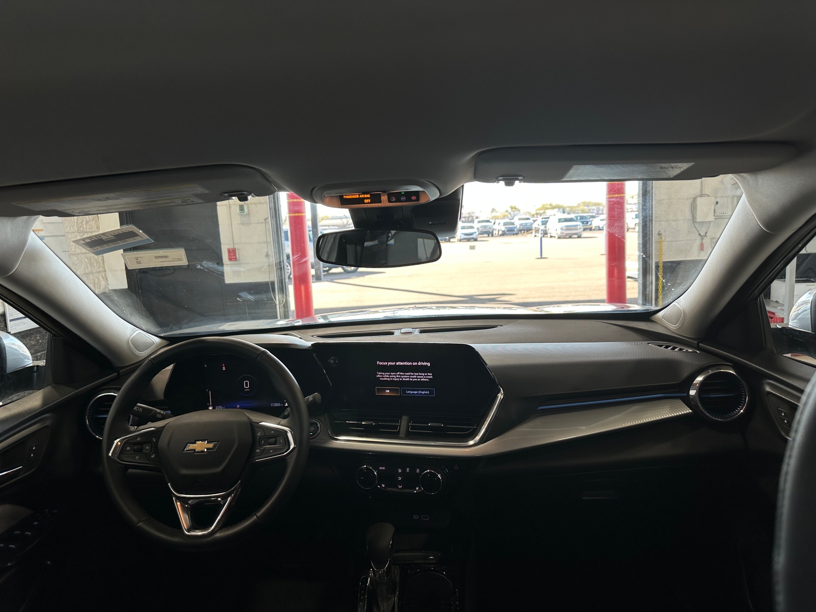 Thumbnail: 2025 Chevrolet Trax - 3