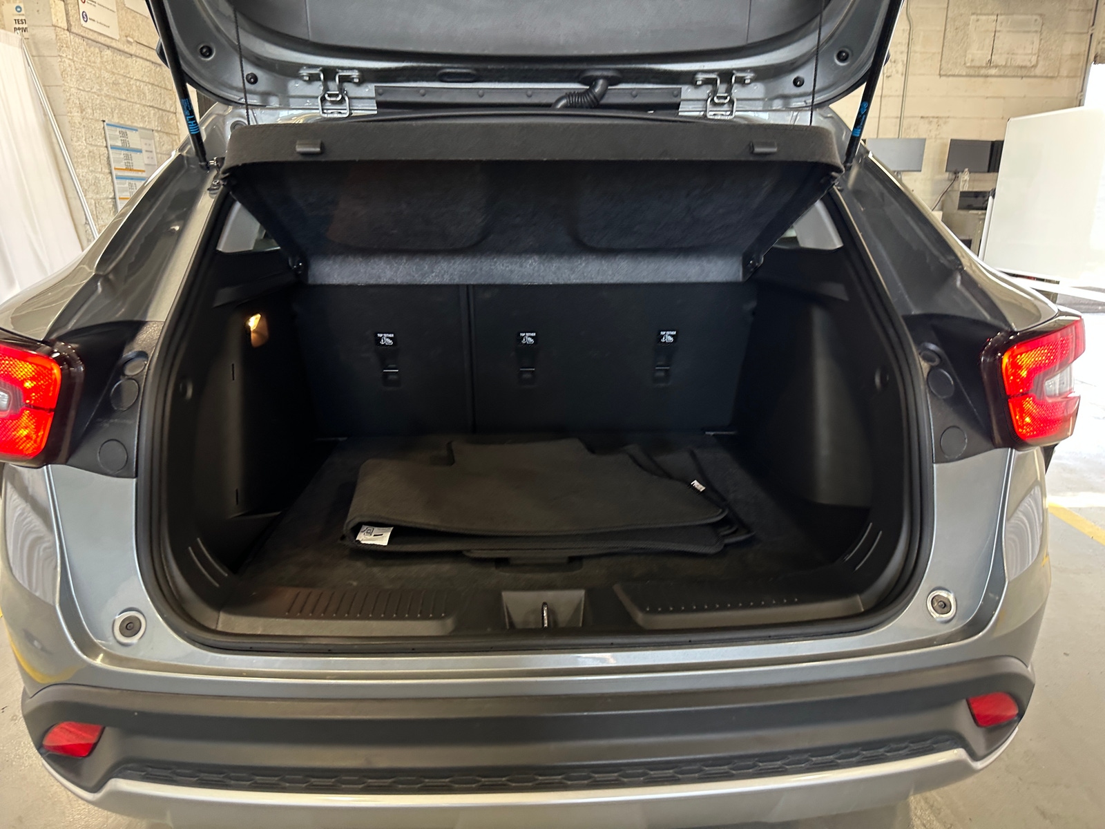 Thumbnail: 2025 Chevrolet Trax - 7