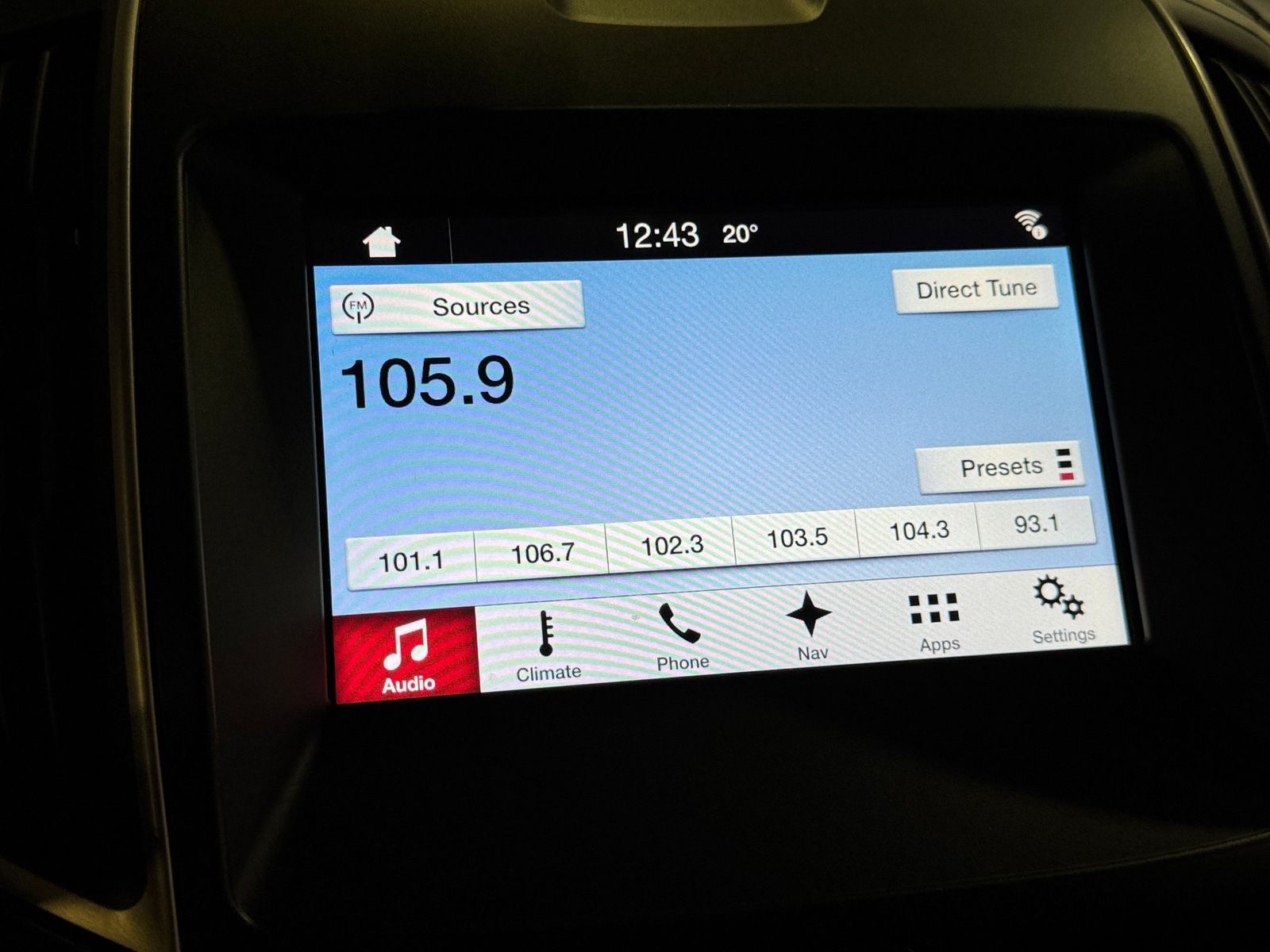 Thumbnail: 2016 Ford Edge - 3