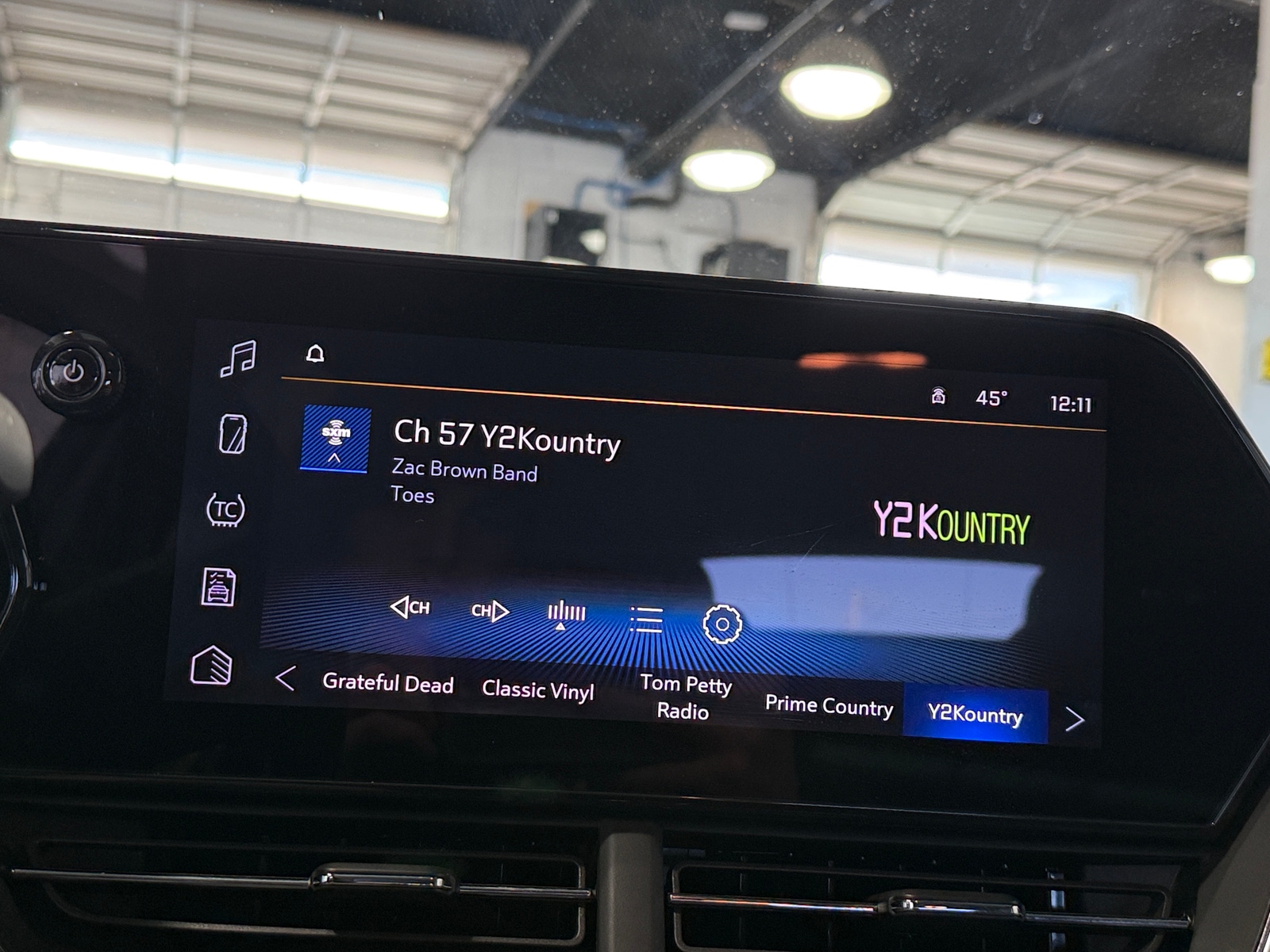 Thumbnail: 2025 Chevrolet Trax - 4