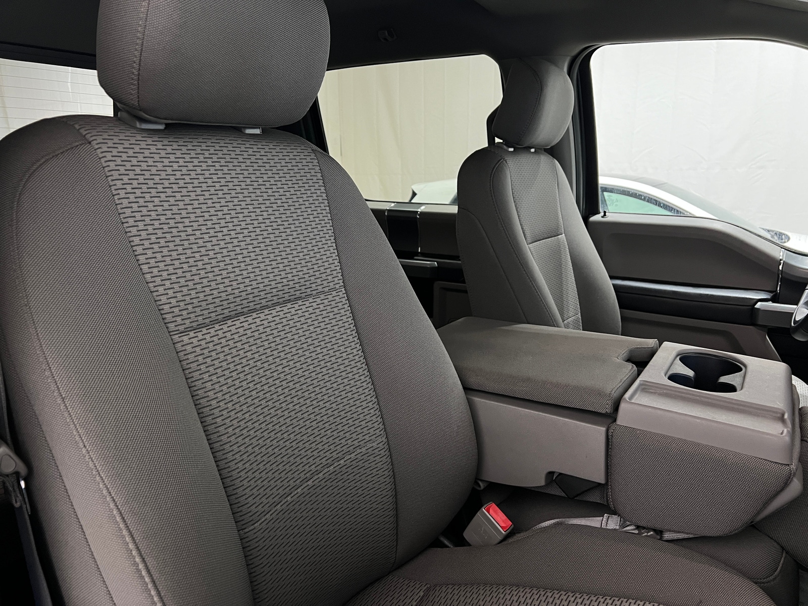 Thumbnail: 2018 Ford Econoline - 2