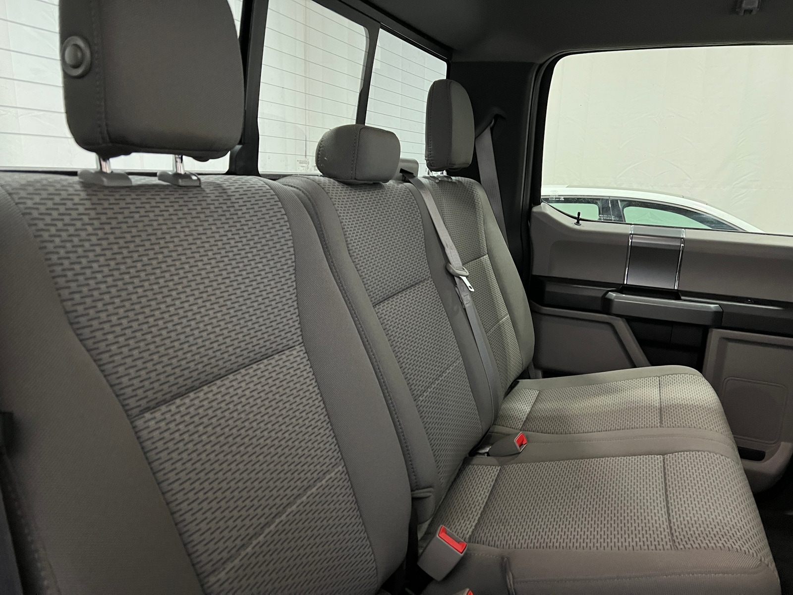 Thumbnail: 2018 Ford Econoline - 6