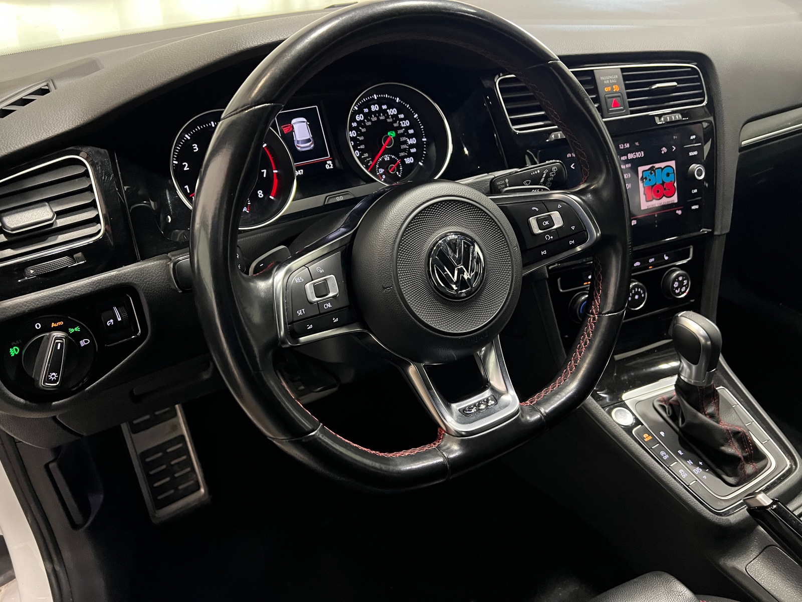 Thumbnail: 2018 Volkswagen Golf - 5