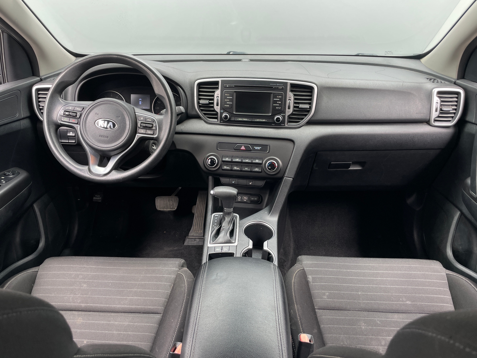 Thumbnail: 2017 Kia Sportage - 3