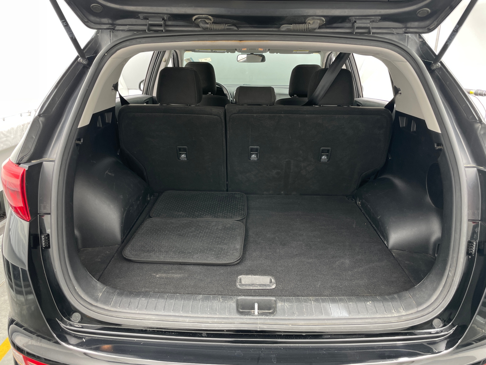 Thumbnail: 2017 Kia Sportage - 7