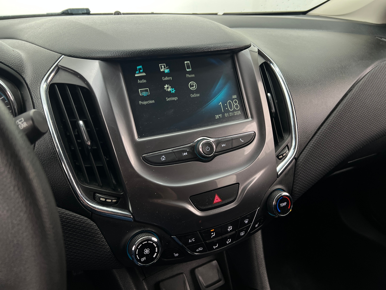 Thumbnail: 2017 Chevrolet Cruze - 4