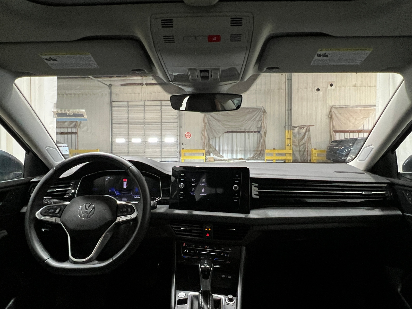 Thumbnail: 2025 Volkswagen Jetta - 3