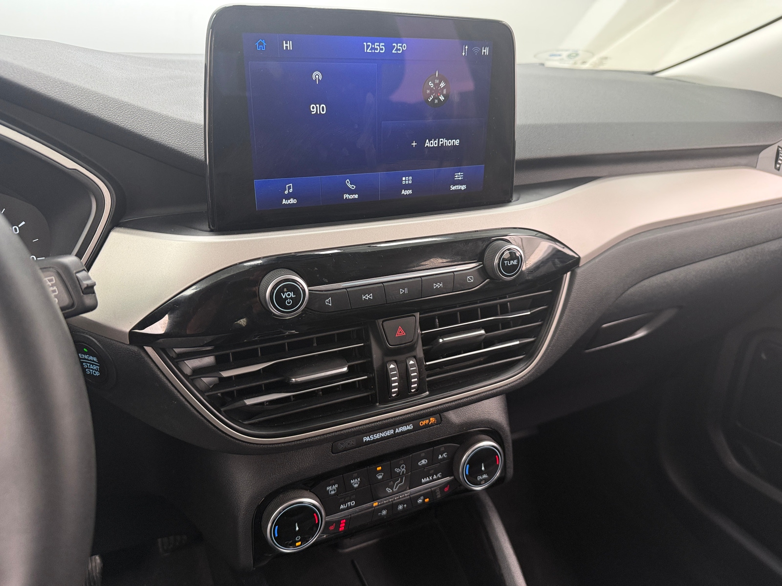 Thumbnail: 2022 Ford Escape - 3