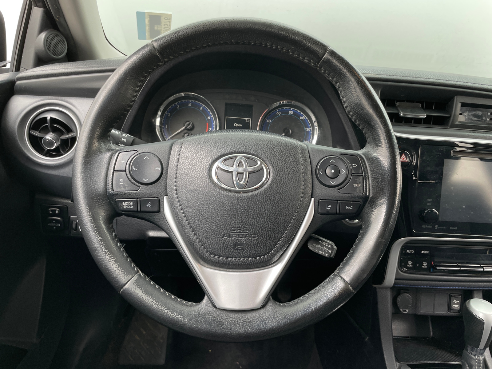 Thumbnail: 2019 Toyota Corolla - 4