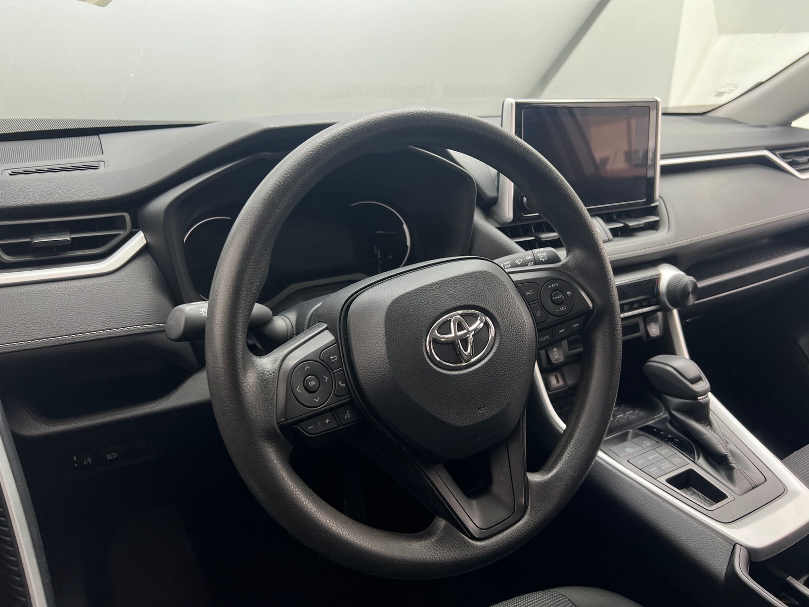 Thumbnail: 2024 Toyota RAV4 - 5