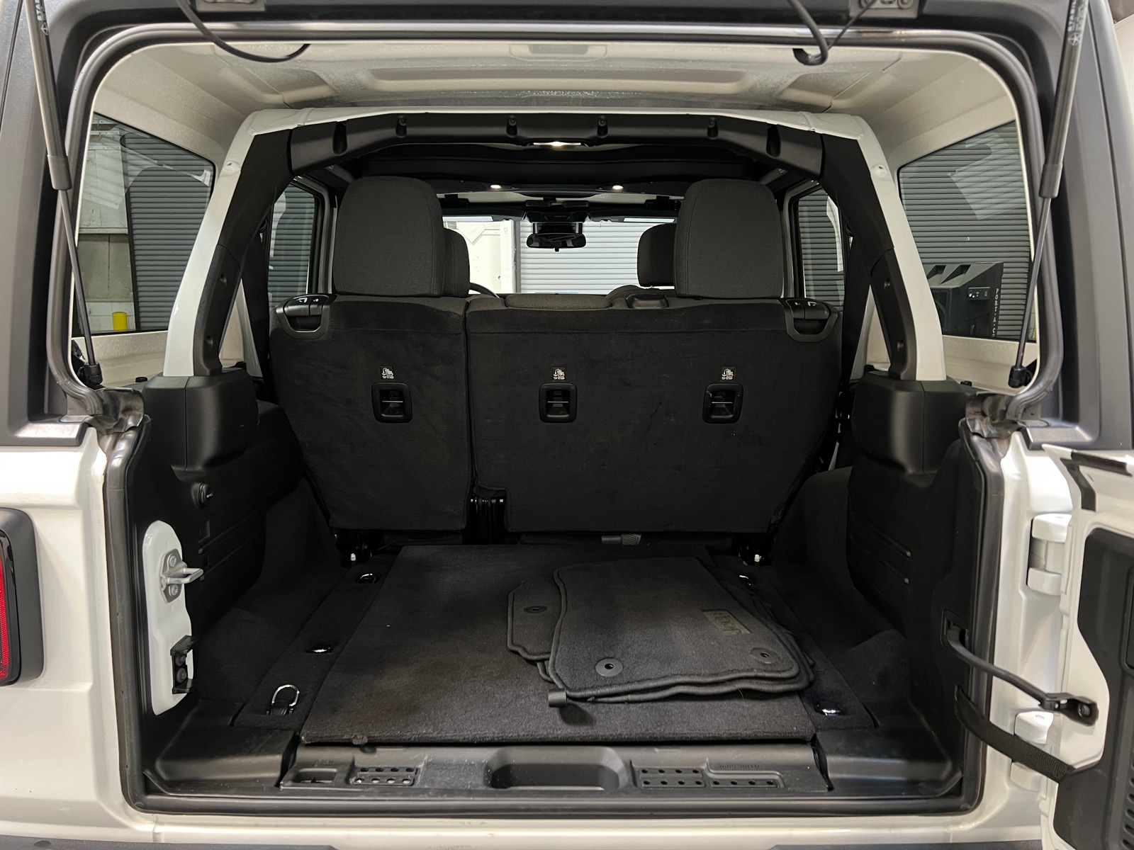 Thumbnail: 2025 Jeep Wrangler - 7