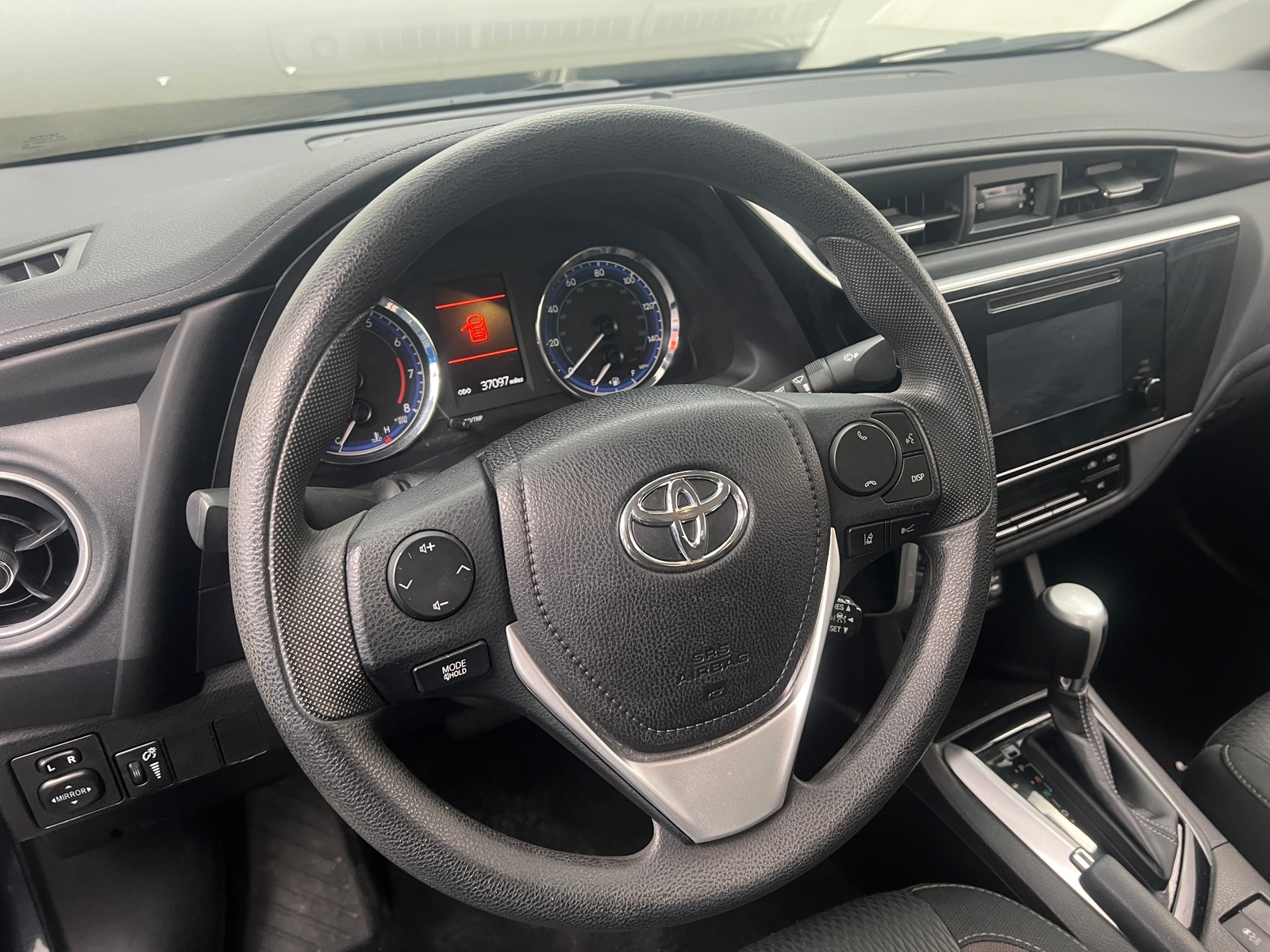 Thumbnail: 2018 Toyota Corolla - 5