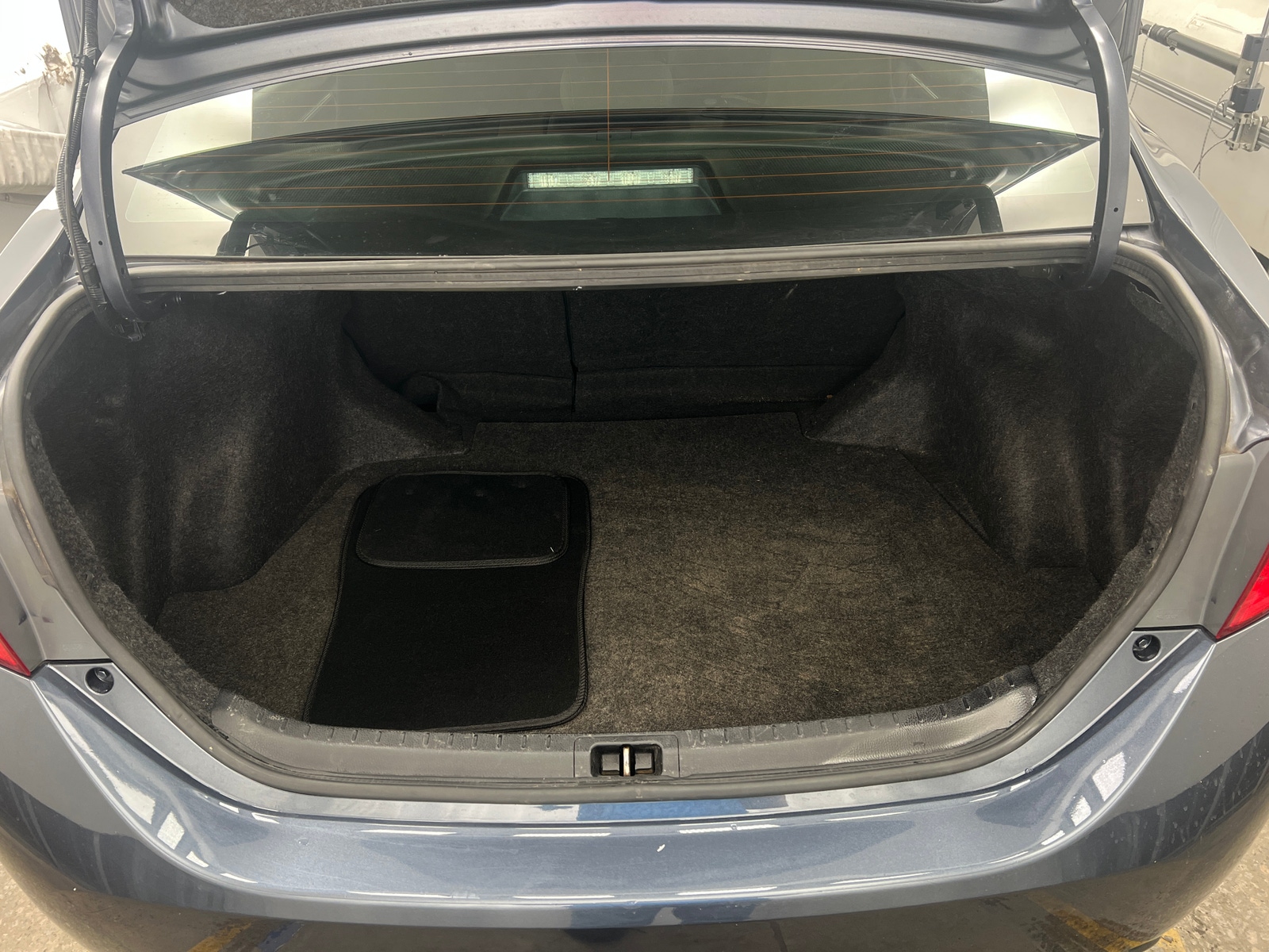 Thumbnail: 2018 Toyota Corolla - 7