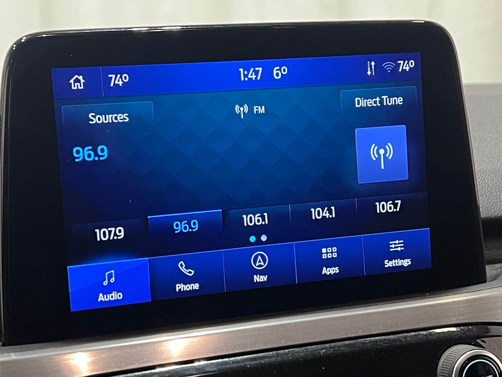 Thumbnail: 2022 Ford Escape - 3