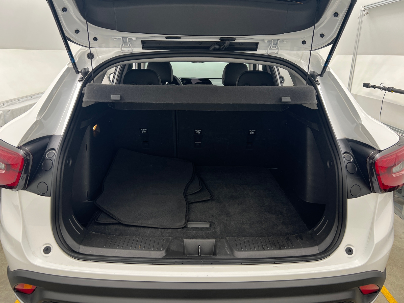 Thumbnail: 2025 Chevrolet Trax - 7