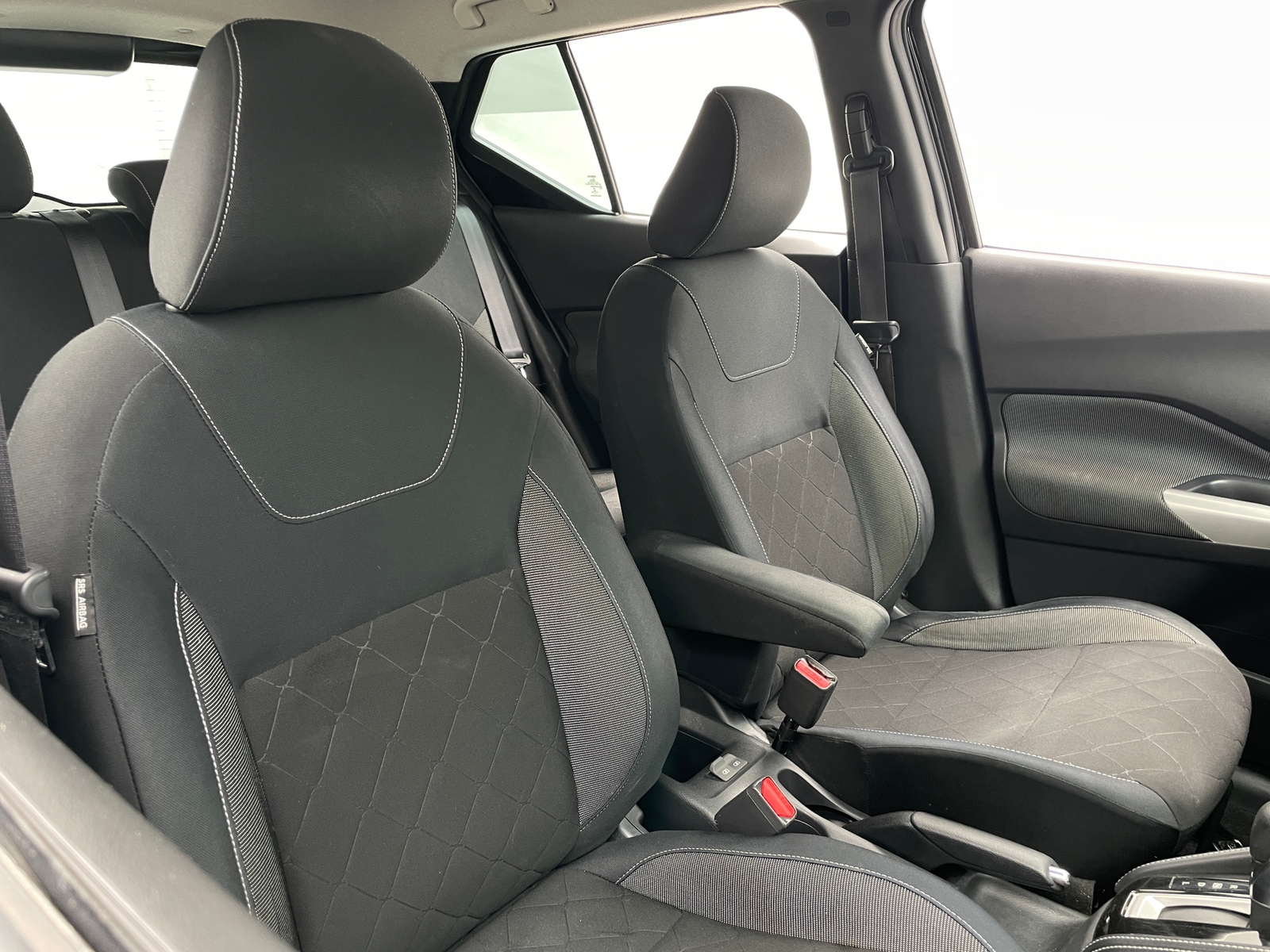 Thumbnail: 2018 Nissan Kicks - 2