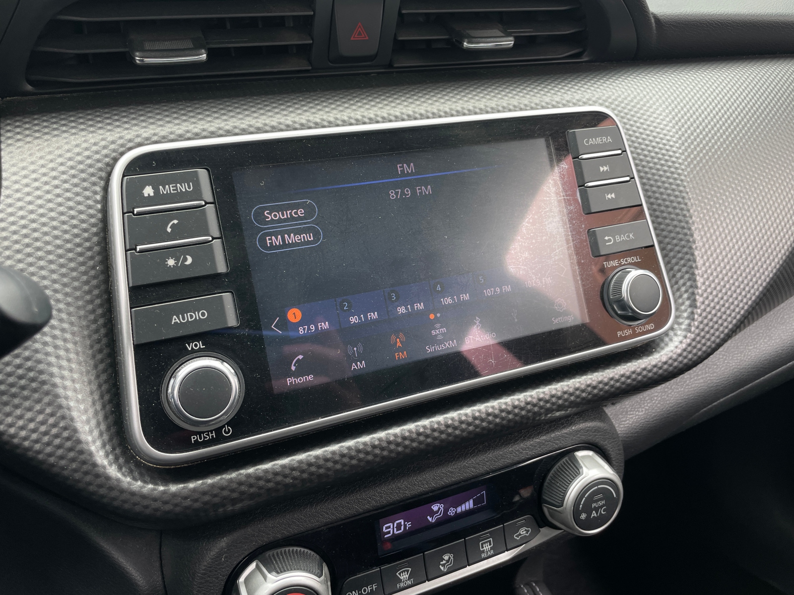 Thumbnail: 2018 Nissan Kicks - 4