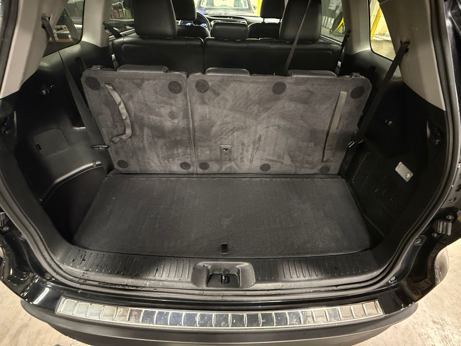 Thumbnail: 2016 Toyota Highlander - 6