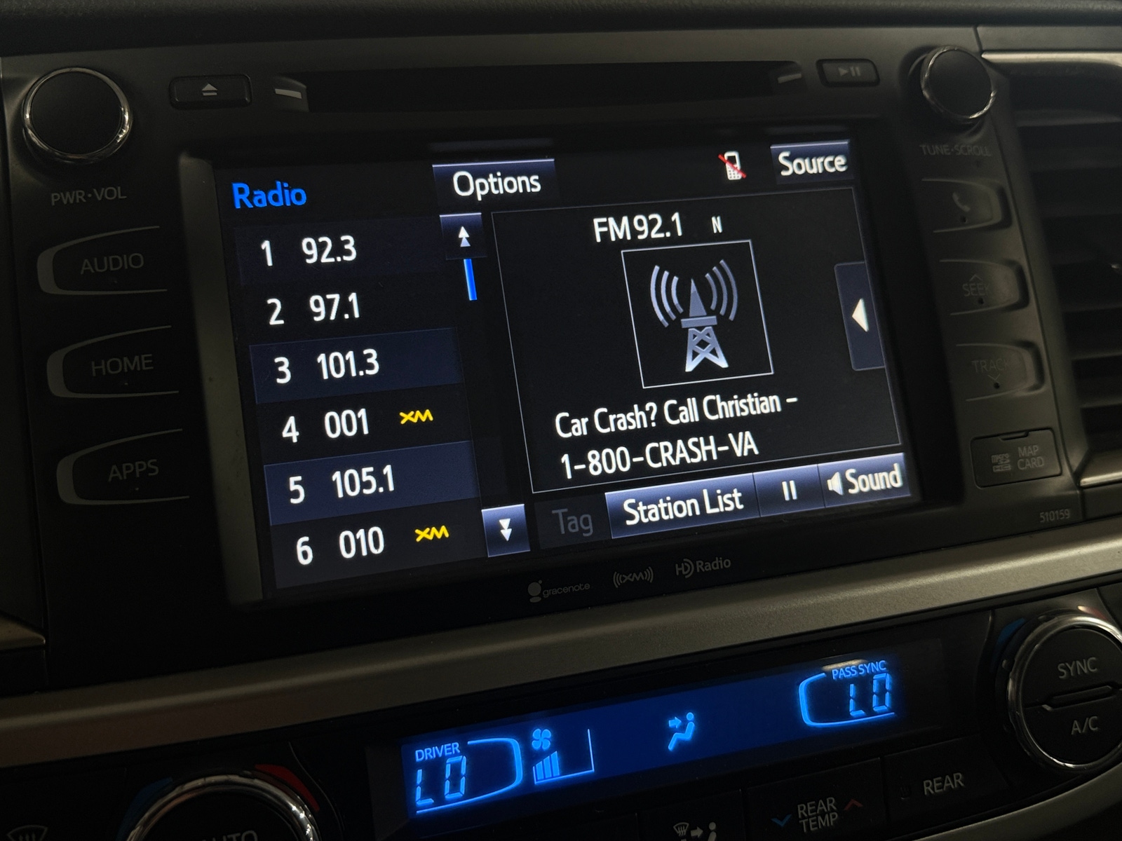 Thumbnail: 2016 Toyota Highlander - 3