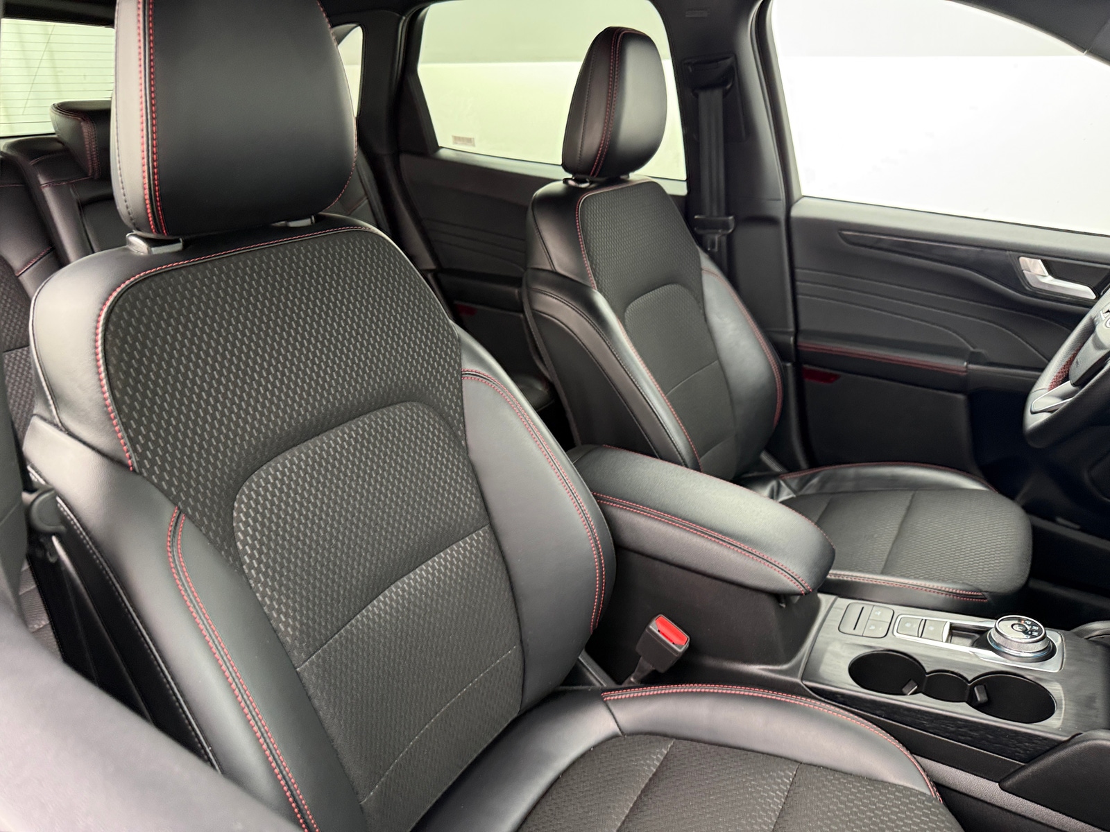 Thumbnail: 2025 Ford Escape - 2