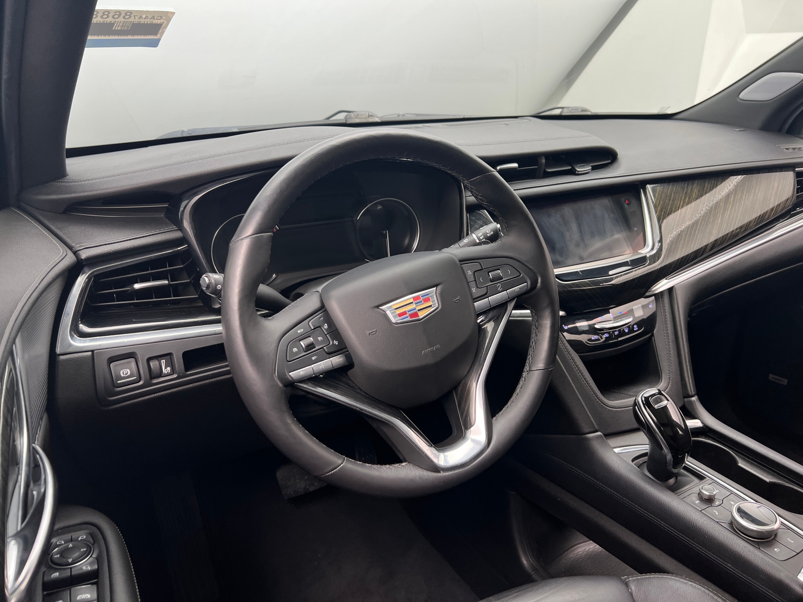 Thumbnail: 2020 Cadillac XT6 - 4