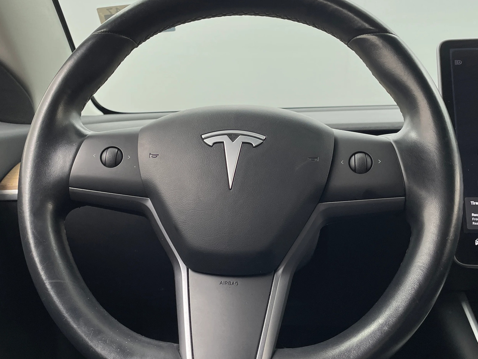 Thumbnail: 2019 Tesla Model 3 - 4