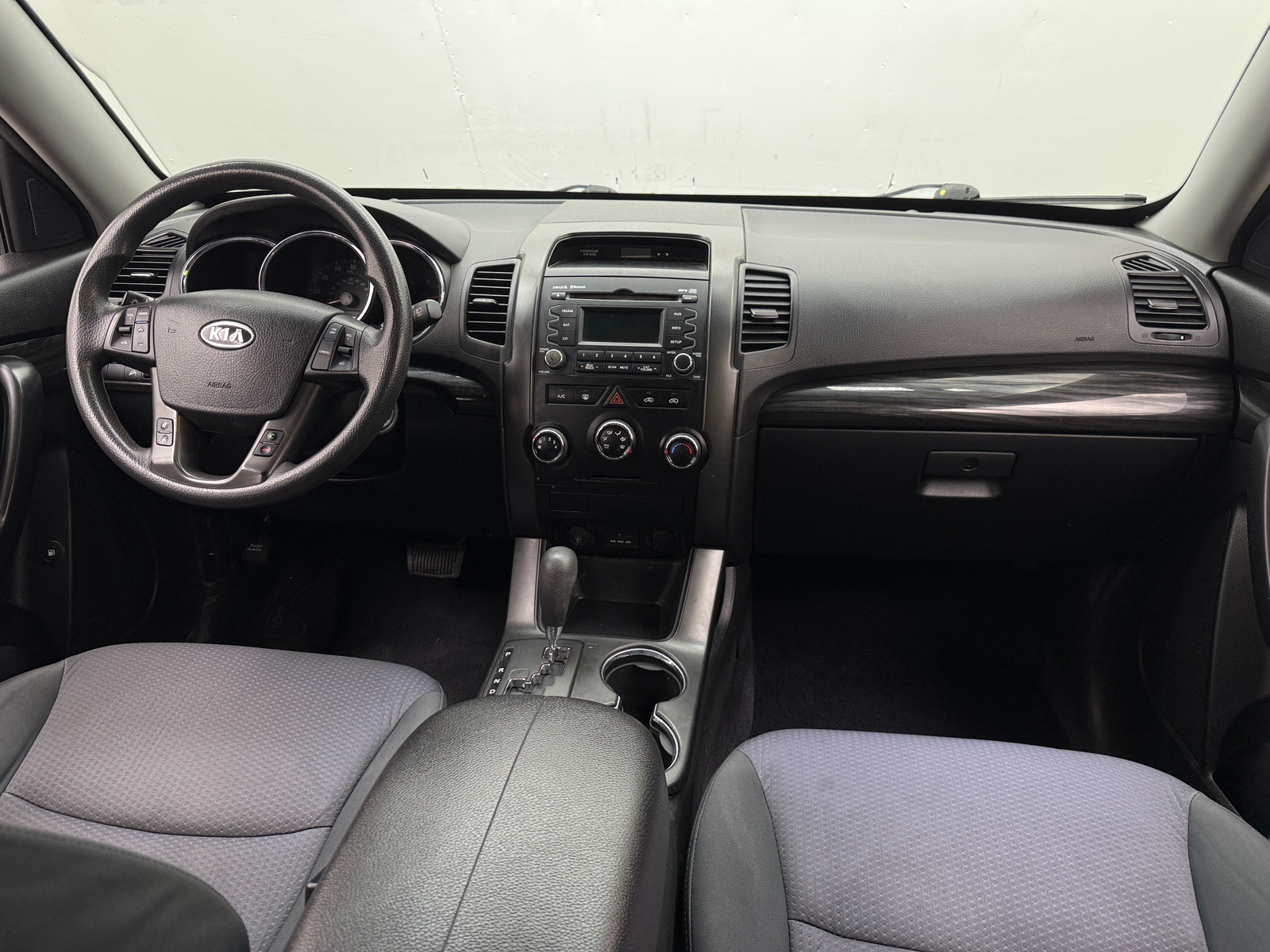 Thumbnail: 2013 Kia Sorento - 3