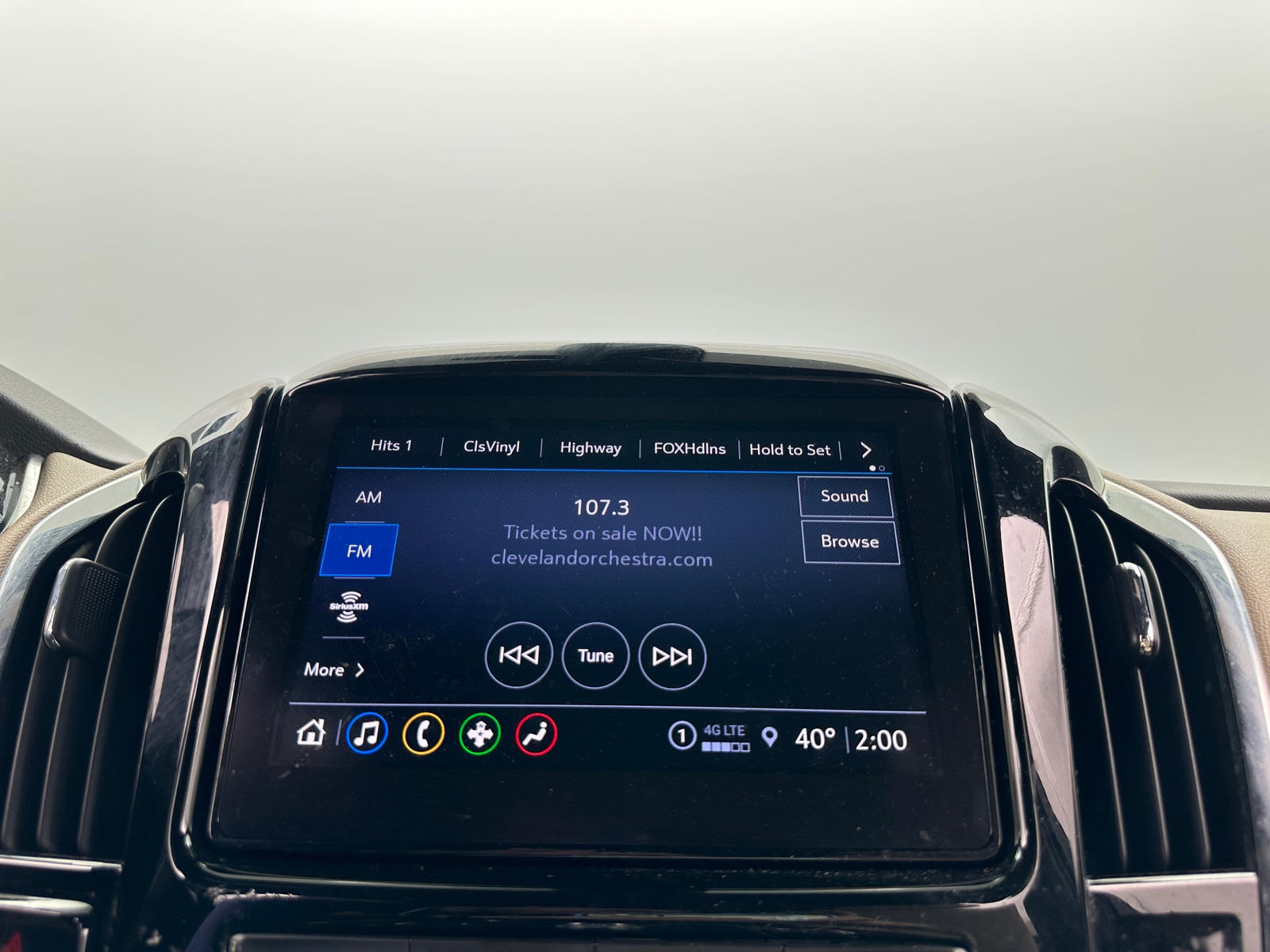 Thumbnail: 2023 Chevrolet Traverse - 4