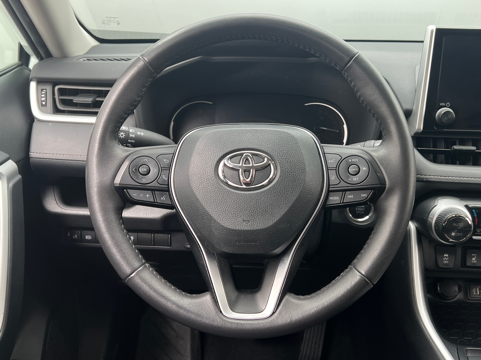 Thumbnail: 2025 Toyota RAV4 - 5