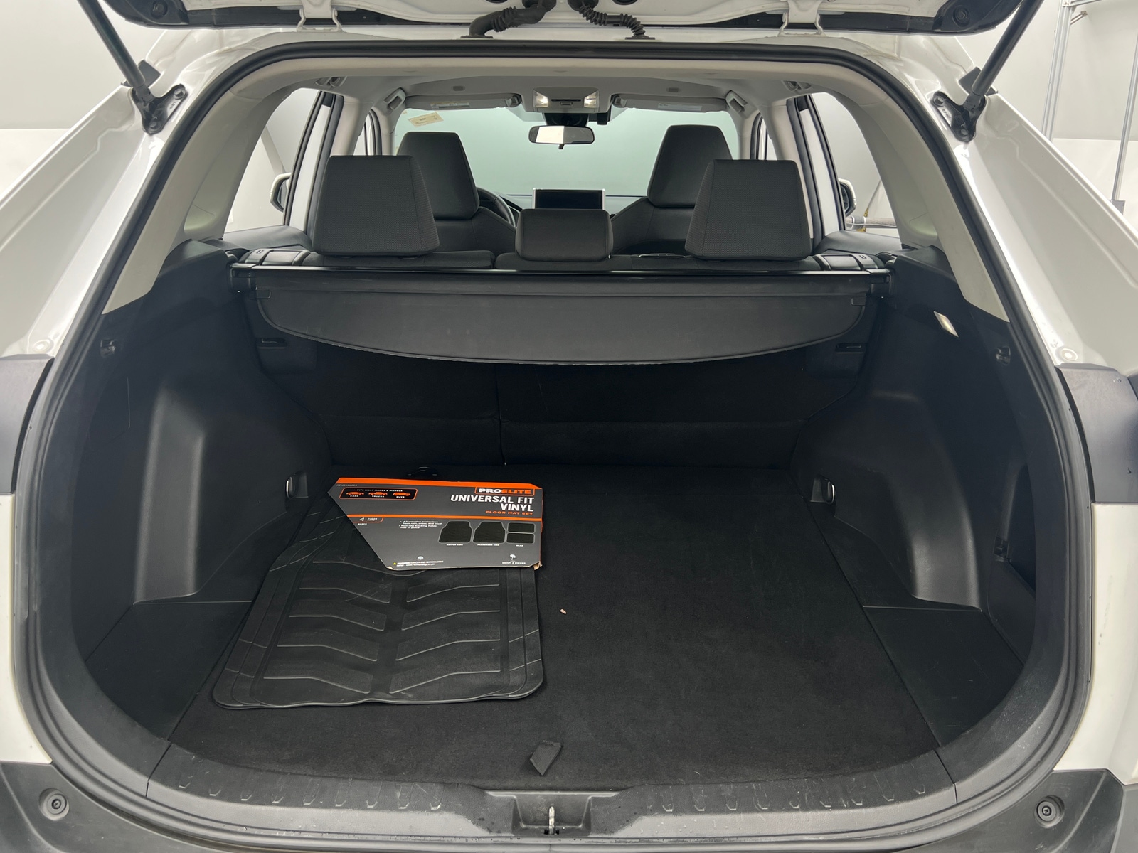 Thumbnail: 2025 Toyota RAV4 - 7