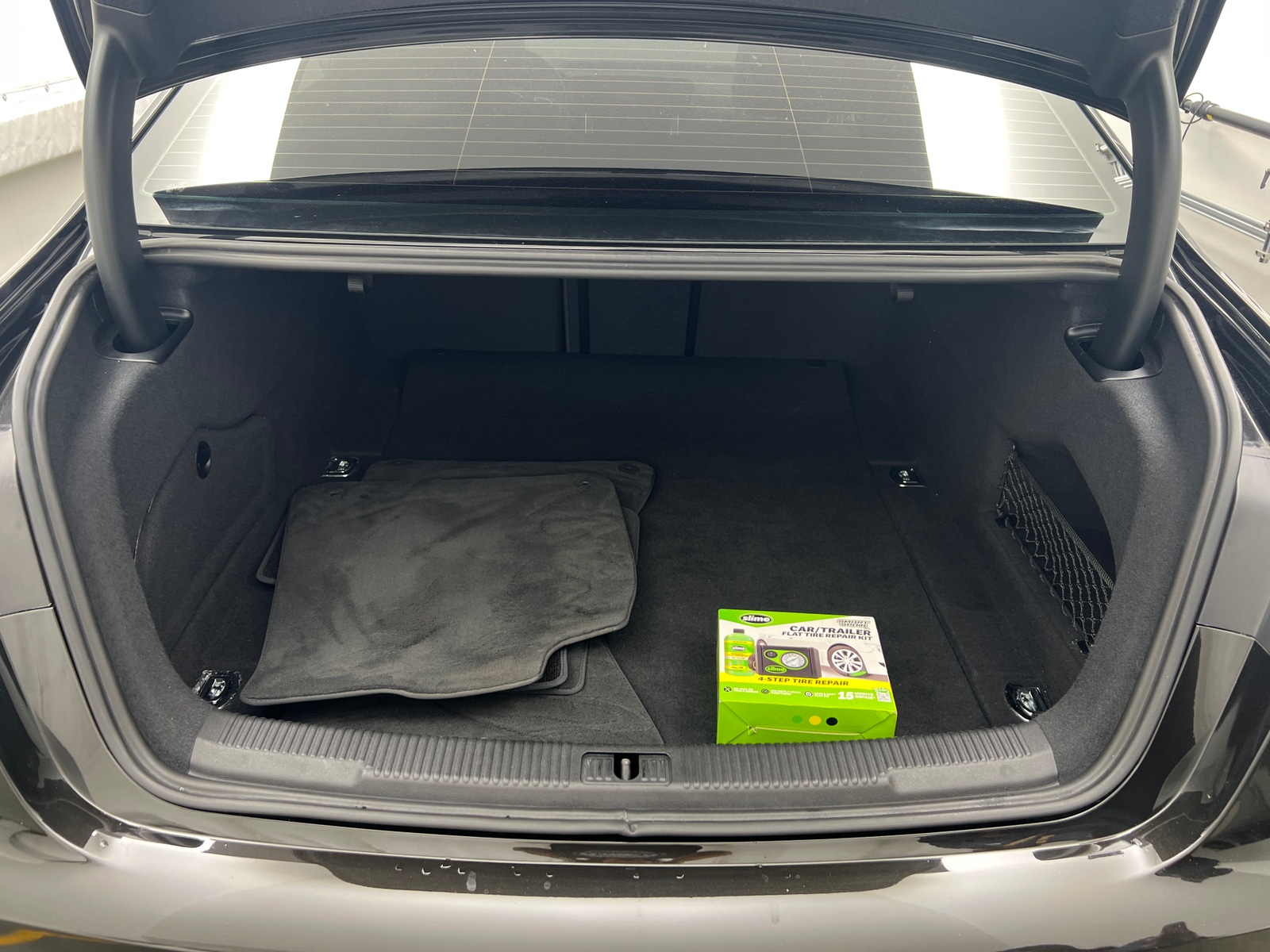 Thumbnail: 2016 Audi S6 - 6