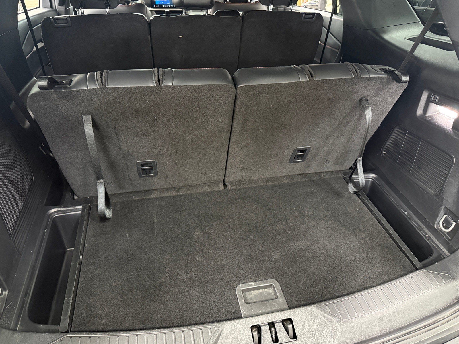 Thumbnail: 2025 Ford Explorer - 6