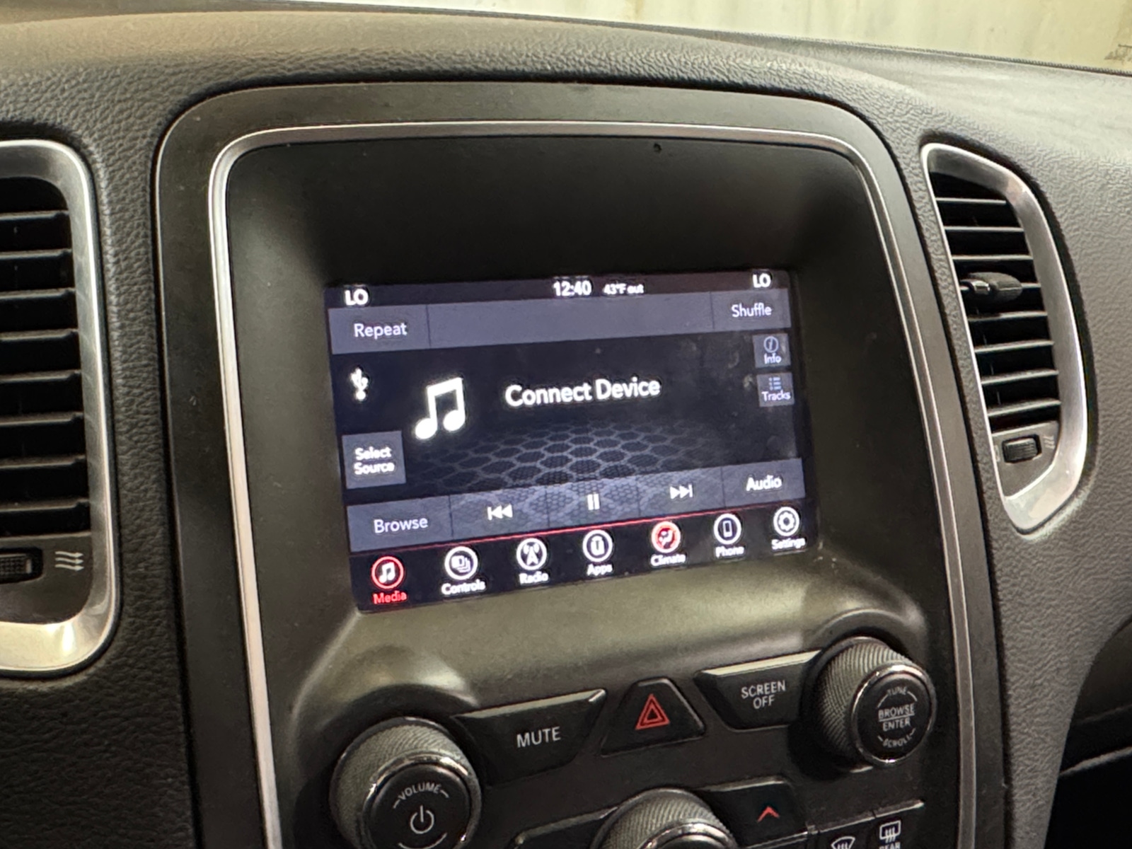 Thumbnail: 2019 Dodge Durango - 4