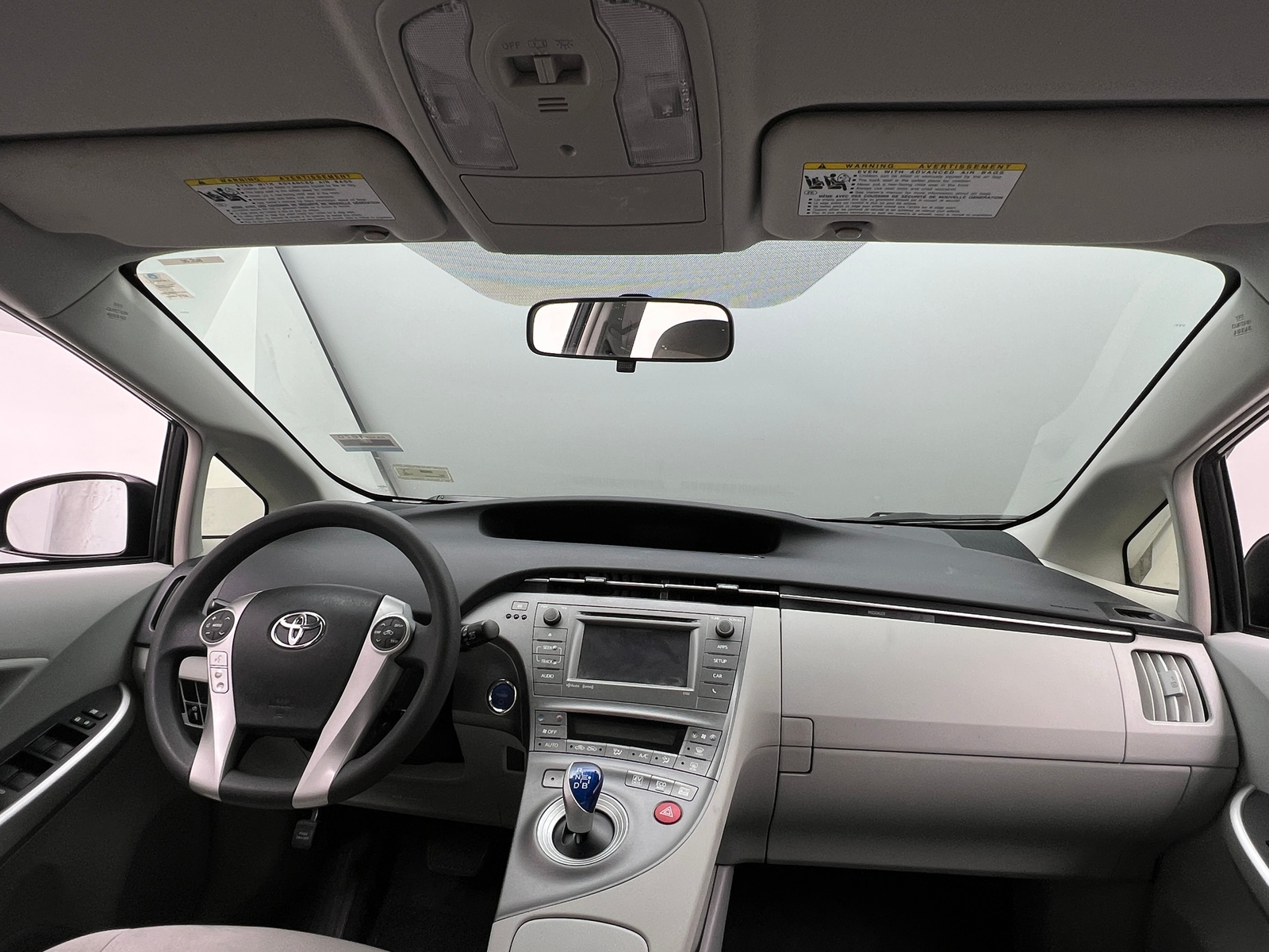 Thumbnail: 2015 Toyota Prius - 3