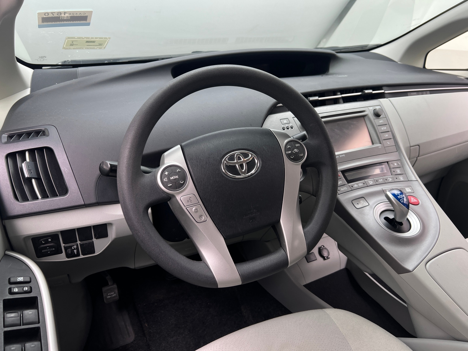 Thumbnail: 2015 Toyota Prius - 5