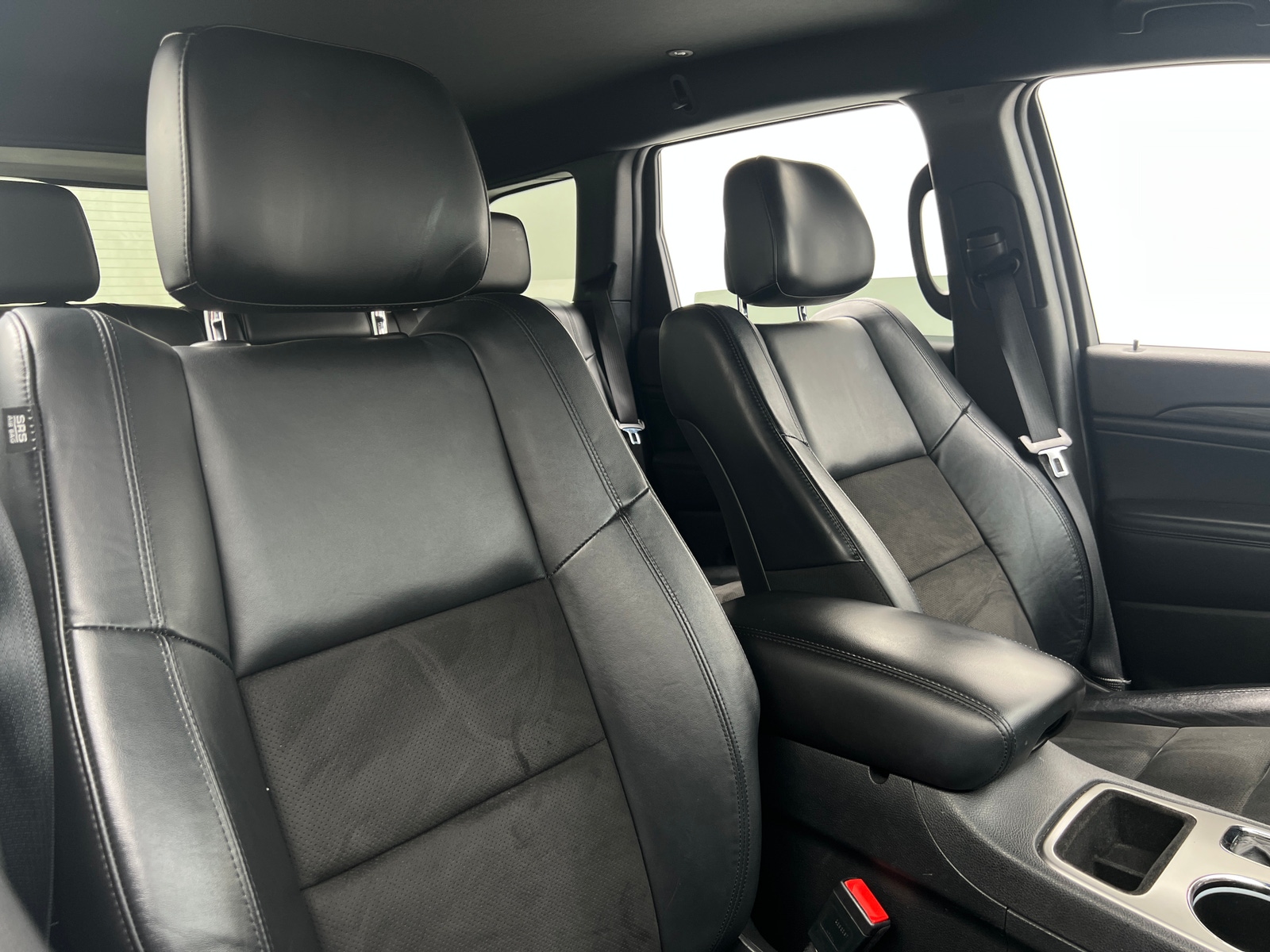 Thumbnail: 2021 Jeep Grand Cherokee - 2