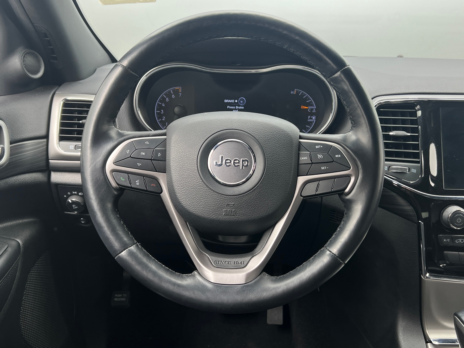 Thumbnail: 2021 Jeep Grand Cherokee - 5